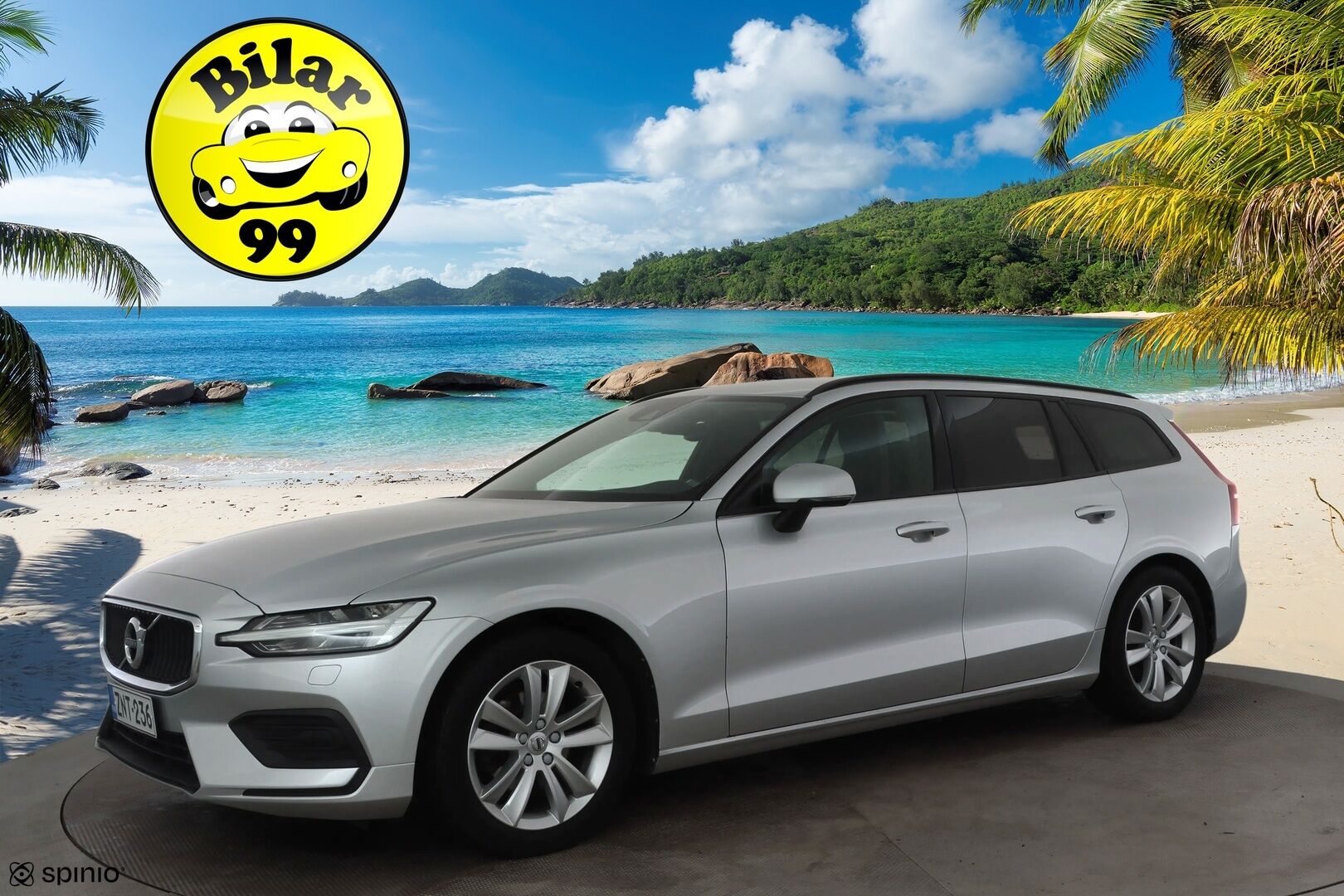 Volvo V60 2019 D4 Momentum aut * Webasto / Koukku / ACC / Full-LED / P.Kamera / Digimittaristo / Navi / Kaistavahti * - Kahdet renkaat aluvanteilla 