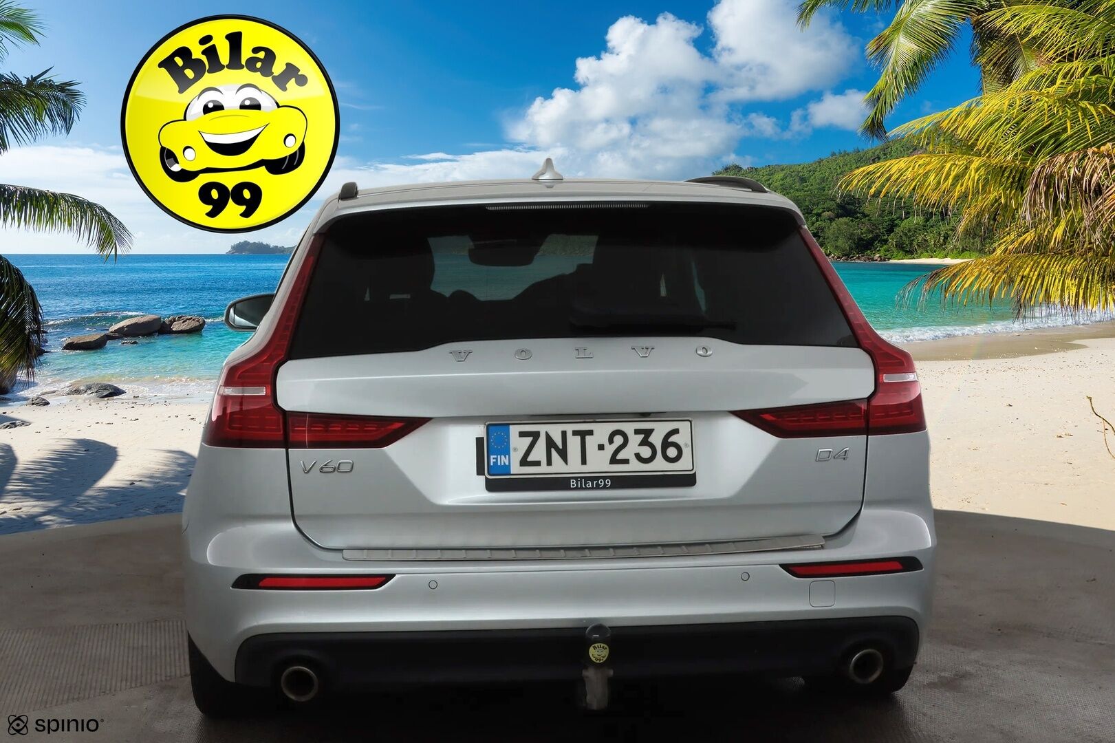 Volvo V60 2019 D4 Momentum aut - * Webasto | Koukku | ACC | Full-LED | P.Kamera | Digimittaristo | Navi | Kaistavahti *