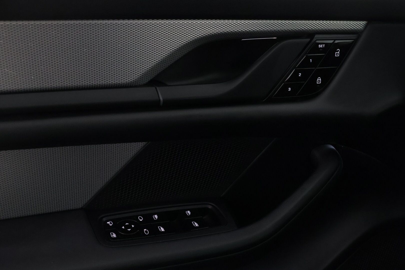 Porsche Taycan 2021 4S - | Matrix-LED | Ilmastoidut muistinahat | PASM | Panorama | Sport Chrono | Keyless | - KORKO VAIN 3,99 %