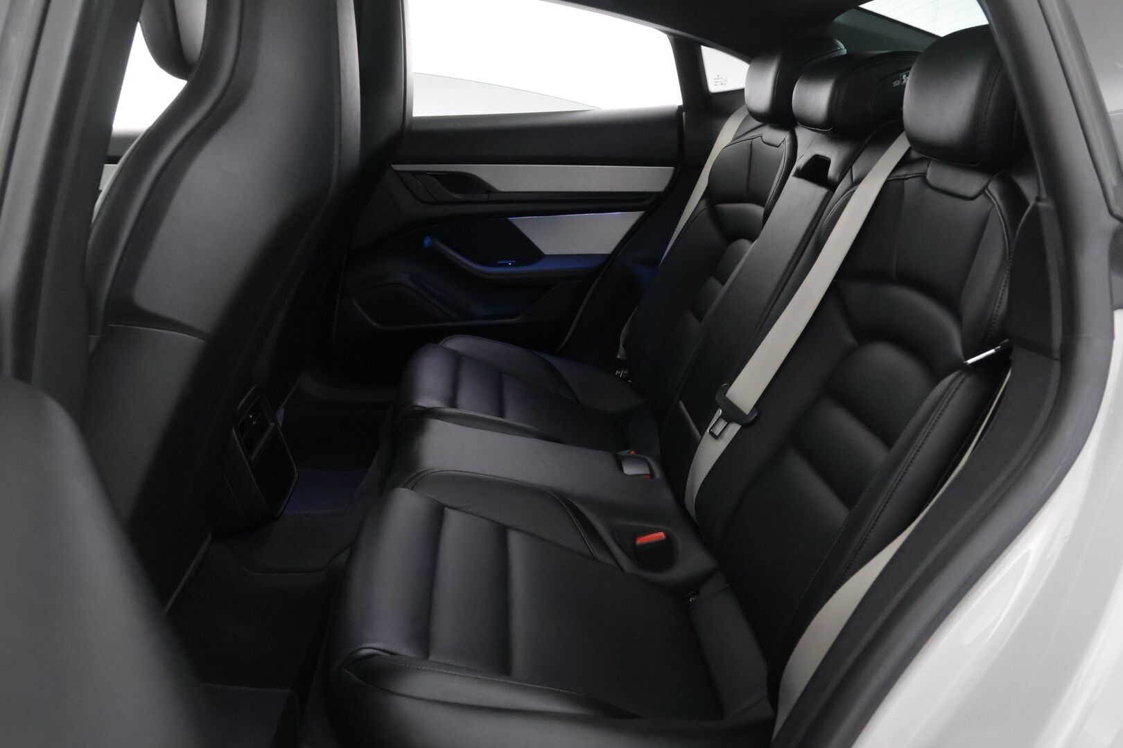 Porsche Taycan 2021 4S - | Matrix-LED | Ilmastoidut muistinahat | PASM | Panorama | Sport Chrono | Keyless | - KORKO VAIN 3,99 %