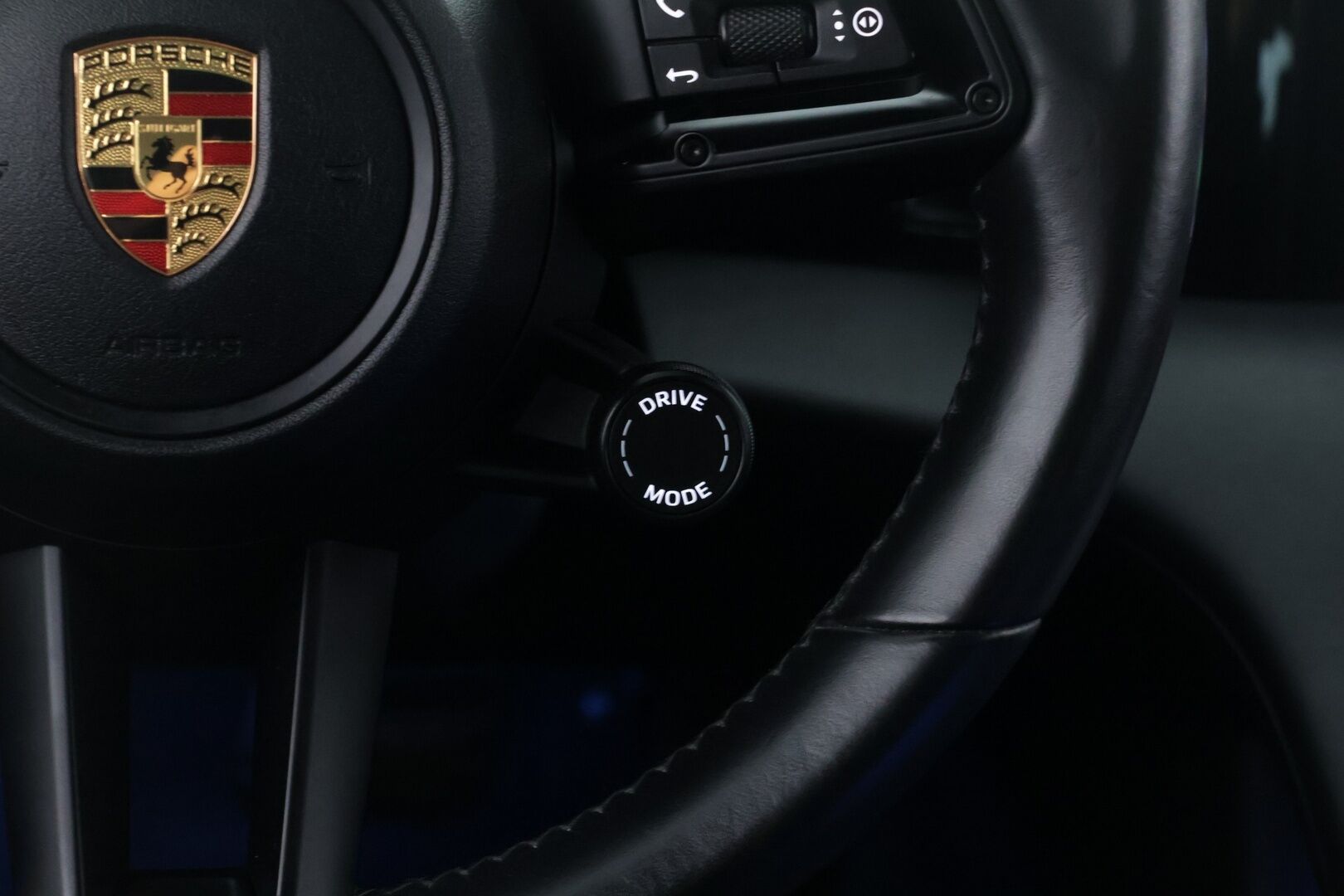 Porsche Taycan 2021 4S - | Matrix-LED | Ilmastoidut muistinahat | PASM | Panorama | Sport Chrono | Keyless | - KORKO VAIN 3,99 %
