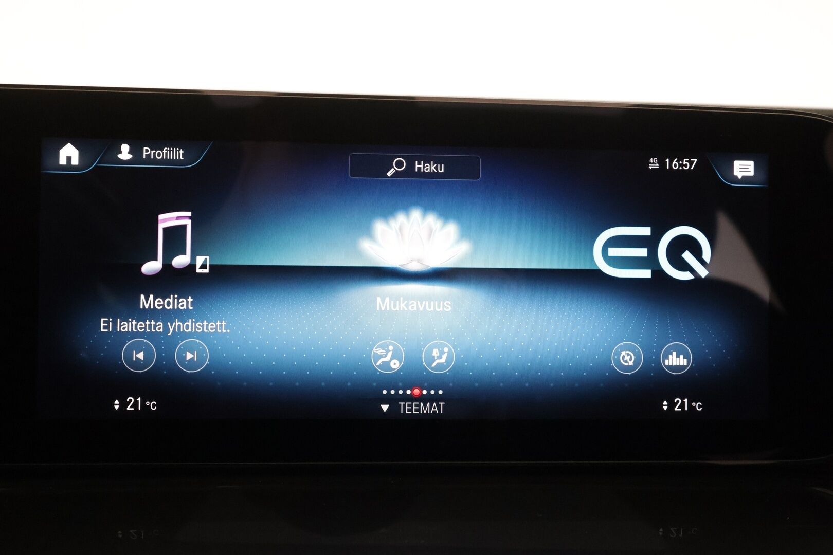 Mercedes-Benz EQC 2022 400 4MATIC Business AMG - | Koukku | ILP | Widescreen | HUD | Distronic | Comfort-penkit Muistilla | 360 | Burmester | Lasikattoluukku | IHC+ | Katveavustin | Navi | Keyless | 2x Latauskaapelit | Kahdet renkaat | Suomi-auto |
