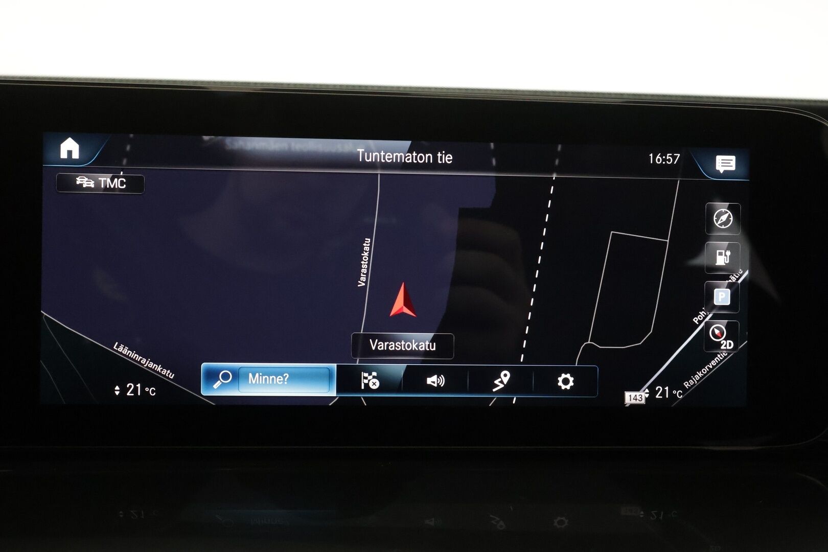 Mercedes-Benz EQC 2022 400 4MATIC Business AMG - | Koukku | ILP | Widescreen | HUD | Distronic | Comfort-penkit Muistilla | 360 | Burmester | Lasikattoluukku | IHC+ | Katveavustin | Navi | Keyless | 2x Latauskaapelit | Kahdet renkaat | Suomi-auto |
