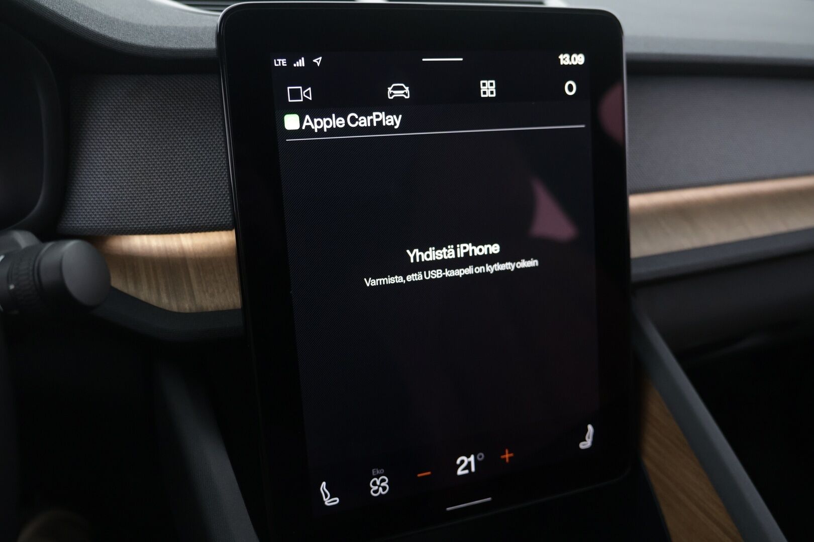 Polestar 2 2021 Launch Edition, 300kW, 78kWh - | Adapt.Vakkari | Nappanahat ilmastoinnilla | Peruutuskamera 360 | Harman/Kardon | Pixel-ajovalot | Lasikatto | Pilot&Pluss |