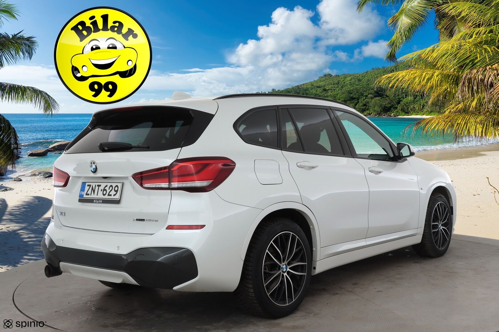 BMW X1 2021 F48 xDrive25e A Business M Sport * ACC / Panorama / HUD / HIFI / P.kamera / Sporttinahat / Navi  * - Merkkihuollettu / Koti & Kauppalaturi / Kahdet Renkaat