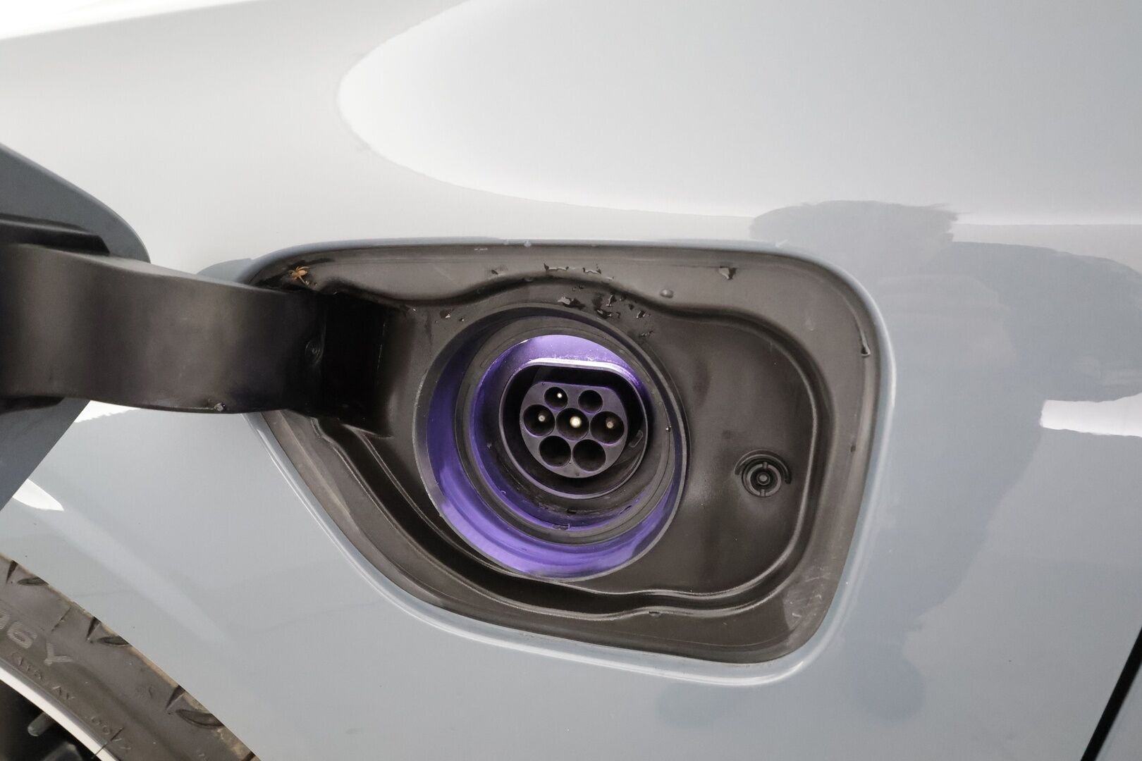 Volvo V60 2022 T6 TwE AWD Business R-Design aut * Pilot assist / Webasto / Koukku / Muistipenkki / LED / P.Kamera / High performance audio * - Suomi-auto / Merkkihuollettu / Kahdet Renkaat / Koti & Kauppalaturi - HULLUT AVAJAISHULINAT KORKOTARJOUS 3,29 %