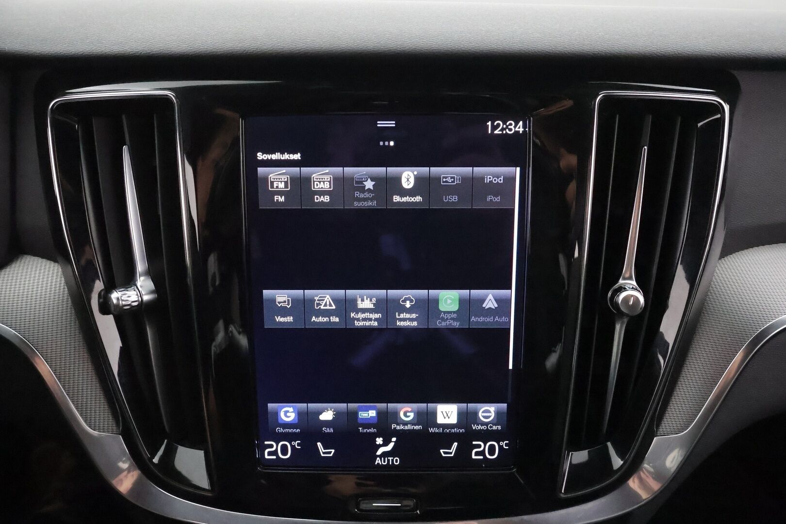 Volvo V60 2022 T6 TwE AWD Business R-Design aut * Pilot assist / Webasto / Koukku / Muistipenkki / LED / P.Kamera / High performance audio * - Suomi-auto / Merkkihuollettu / Kahdet Renkaat / Koti & Kauppalaturi - HULLUT AVAJAISHULINAT KORKOTARJOUS 3,29 %