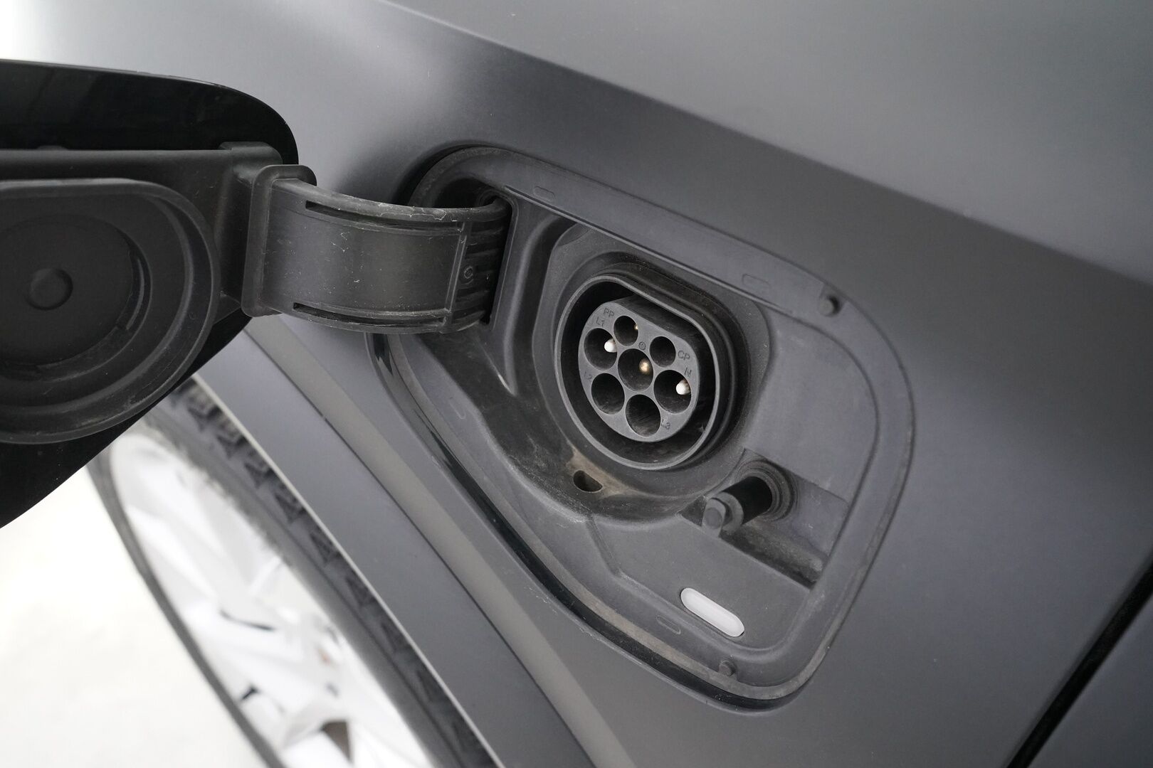 Cupra Formentor 2021 1.4 PHEV 150 kW e-HYBRID DSG - ACC | Puolinahkasisusta | Sporttipenkit | Keyless | Kaistavahti | Suomi-auto | Akku kuntotarkastettu | Viimeisin huolto 100tkm | Kahdet OEM vanteet