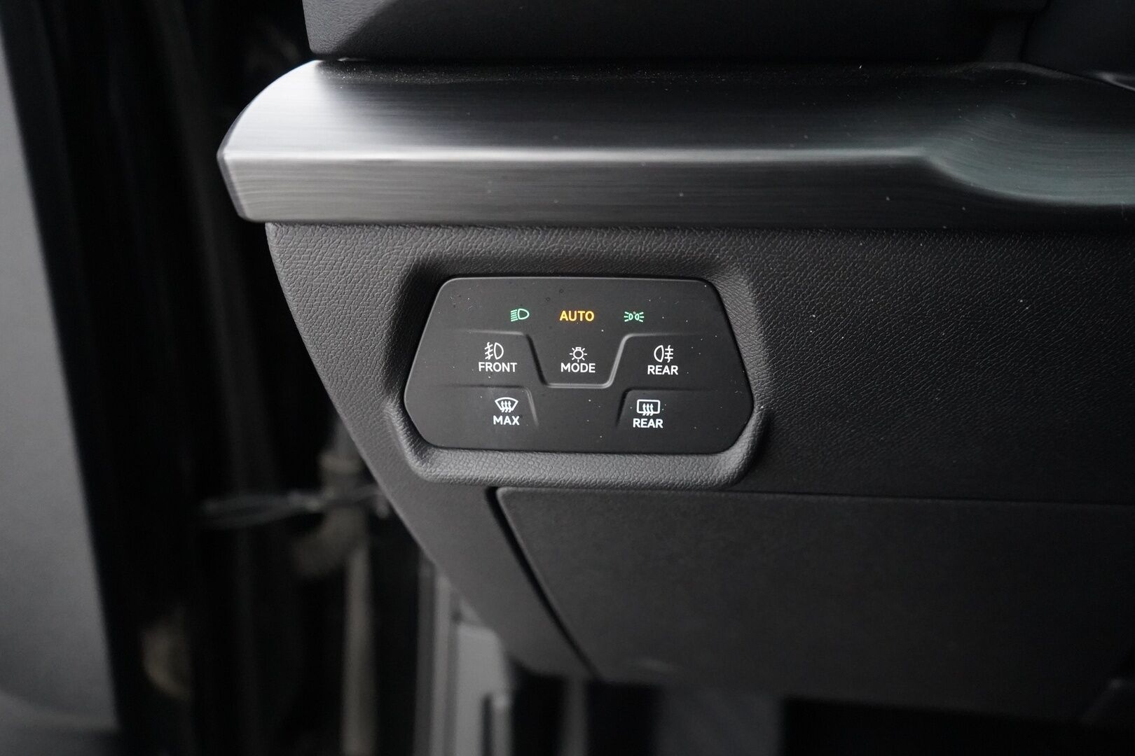 Cupra Formentor 2021 1.4 PHEV 150 kW e-HYBRID DSG - ACC | Puolinahkasisusta | Sporttipenkit | Keyless | Kaistavahti | Suomi-auto | Akku kuntotarkastettu | Viimeisin huolto 100tkm | Kahdet OEM vanteet