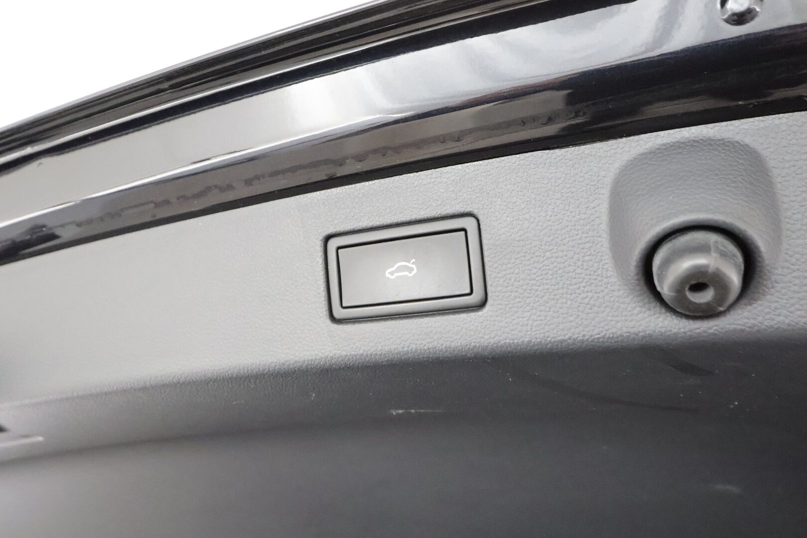 Volkswagen Arteon 2021 Shooting Brake R-Line eHybrid 160 kW DSG * Panorama / Webasto / Koukku / ACC / Adapt.LED / P.Kamera / Navi * - 1-om Suomi-auto / 2x Latauskaapelit / Kahdet renkaat - Osta nyt, maksa vasta ensi vuonna