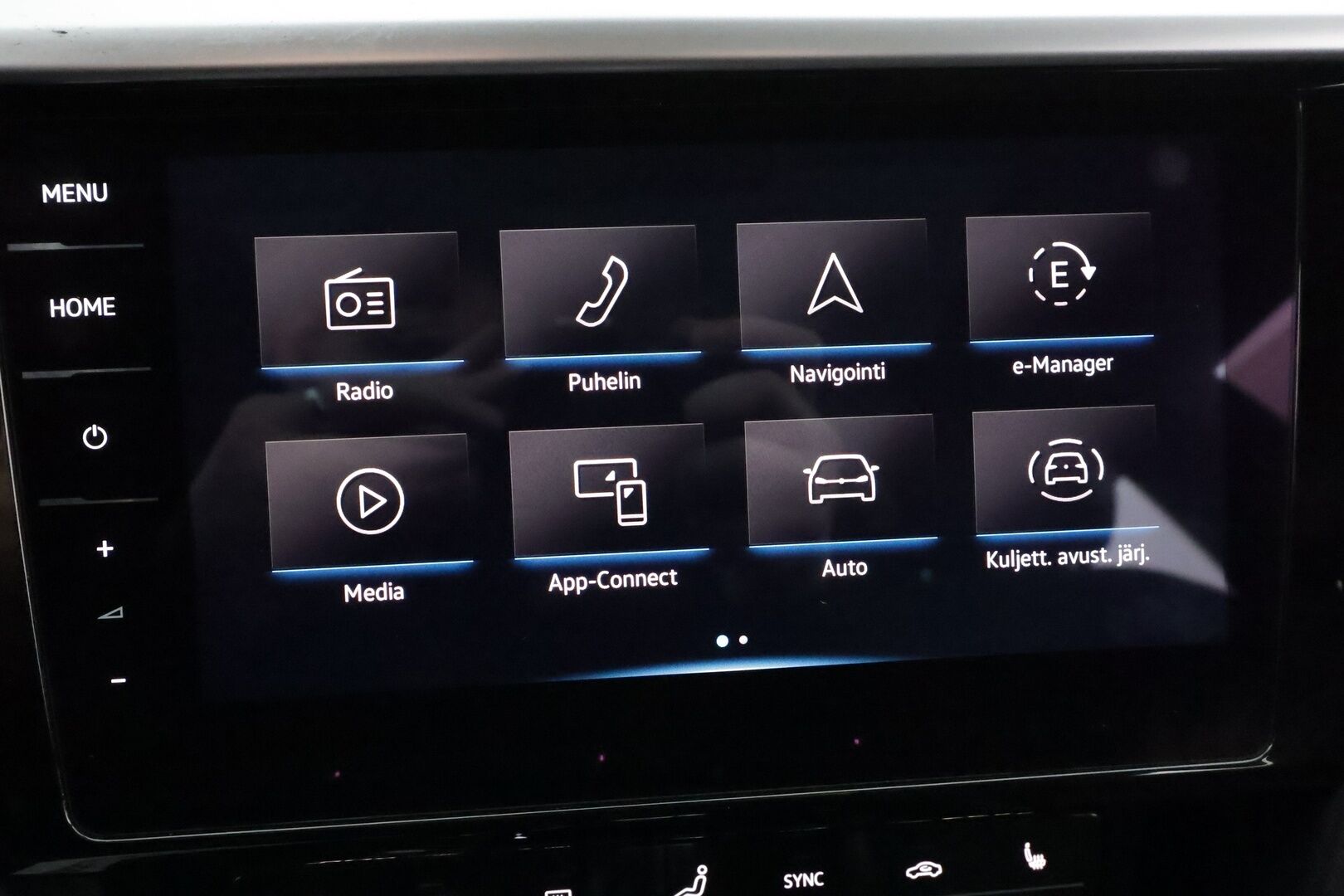 Volkswagen Arteon 2021 Shooting Brake R-Line eHybrid 160 kW DSG * Panorama / Webasto / Koukku / ACC / Adapt.LED / P.Kamera / Navi * - 1-om Suomi-auto / 2x Latauskaapelit / Kahdet renkaat - Osta nyt, maksa vasta ensi vuonna