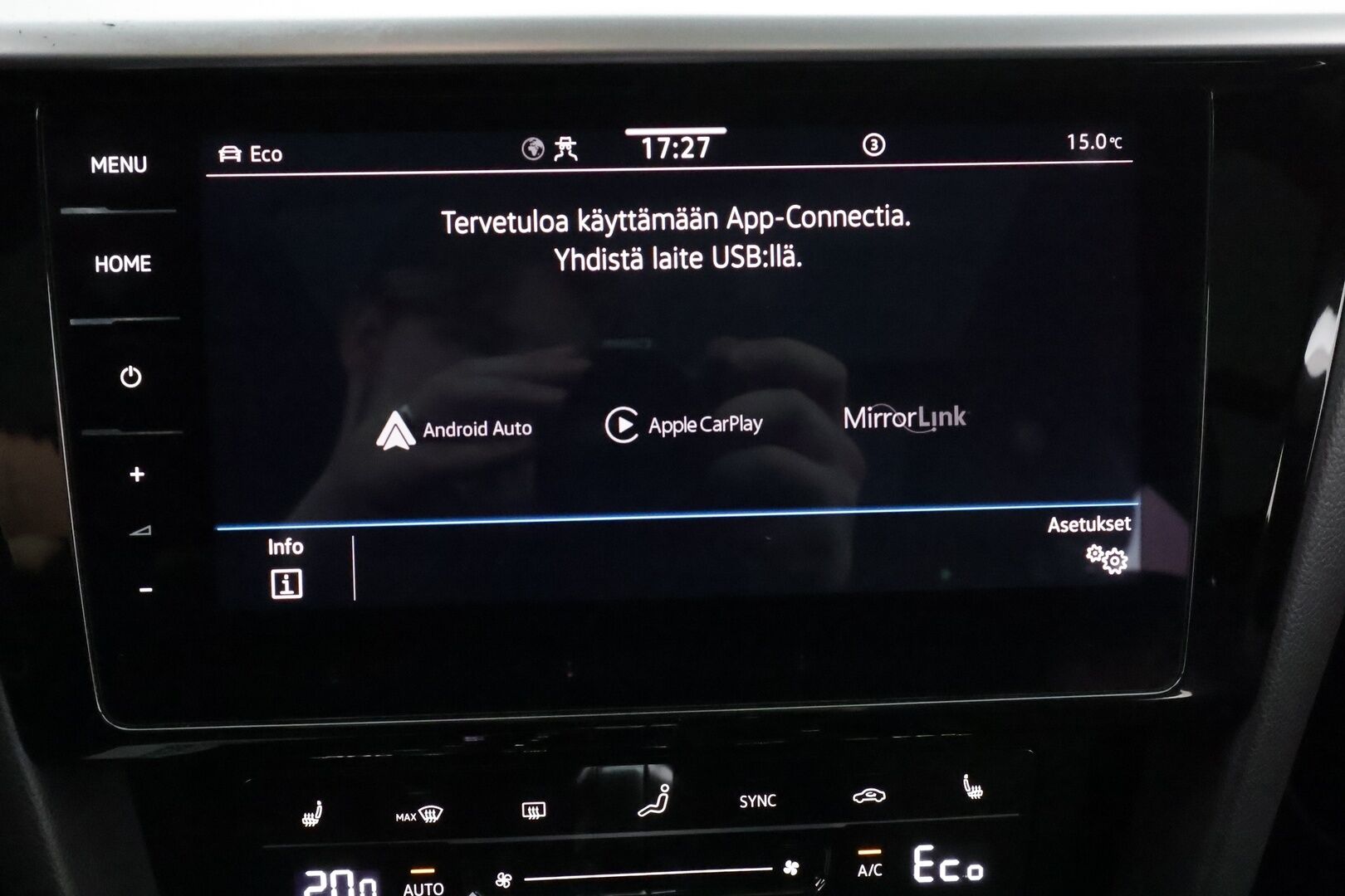 Volkswagen Arteon 2021 Shooting Brake R-Line eHybrid 160 kW DSG * Panorama / Webasto / Koukku / ACC / Adapt.LED / P.Kamera / Navi * - 1-om Suomi-auto / 2x Latauskaapelit / Kahdet renkaat - Osta nyt, maksa vasta ensi vuonna