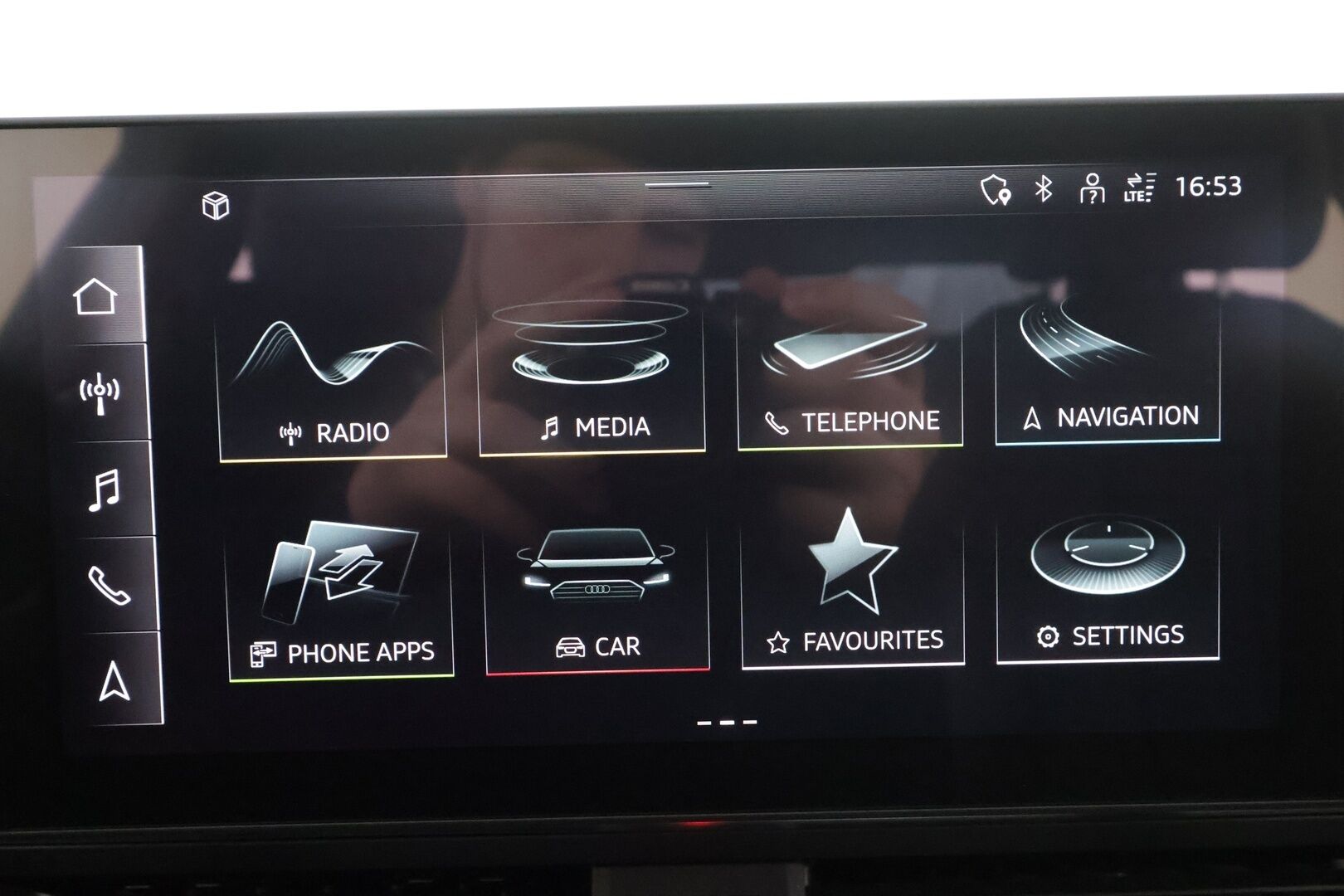 Audi A4 2021 Sedan Business Advanced 35 TFSI 110 kW MHEV S tronic * ACC / Matrix-LED / P.Tutkat / SporttiPenkit * - Suomi-auto / Kahdet Renkaat