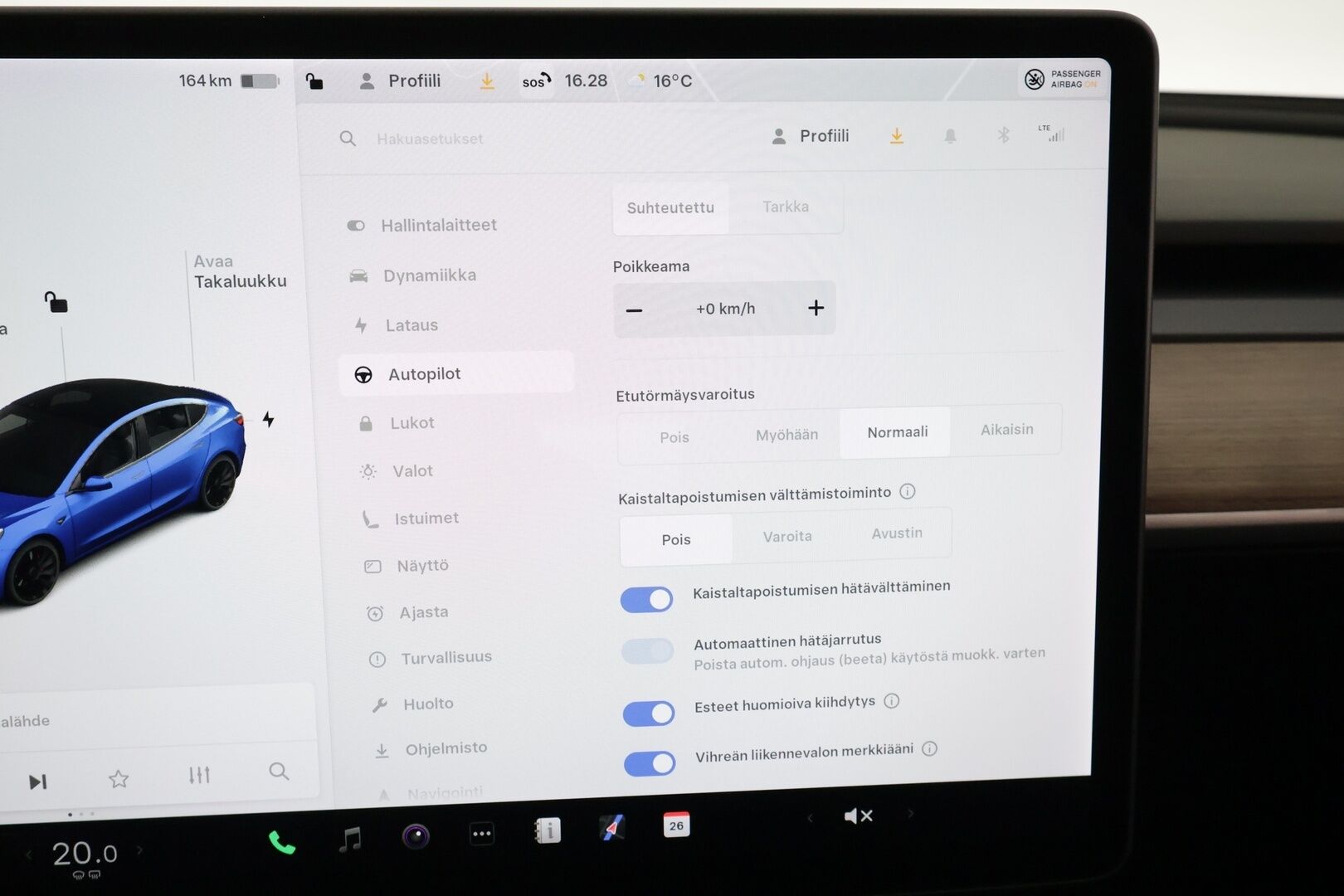 Tesla Model 3 2021 Performance - 3,99 % KORKOTARJOUS TÄHÄN AUTOON - 31.5. ASTI! - Matrix LED / Peruutuskamera / Nahkasisusta / Premium Audio / 2x Renkaat aluvantein!