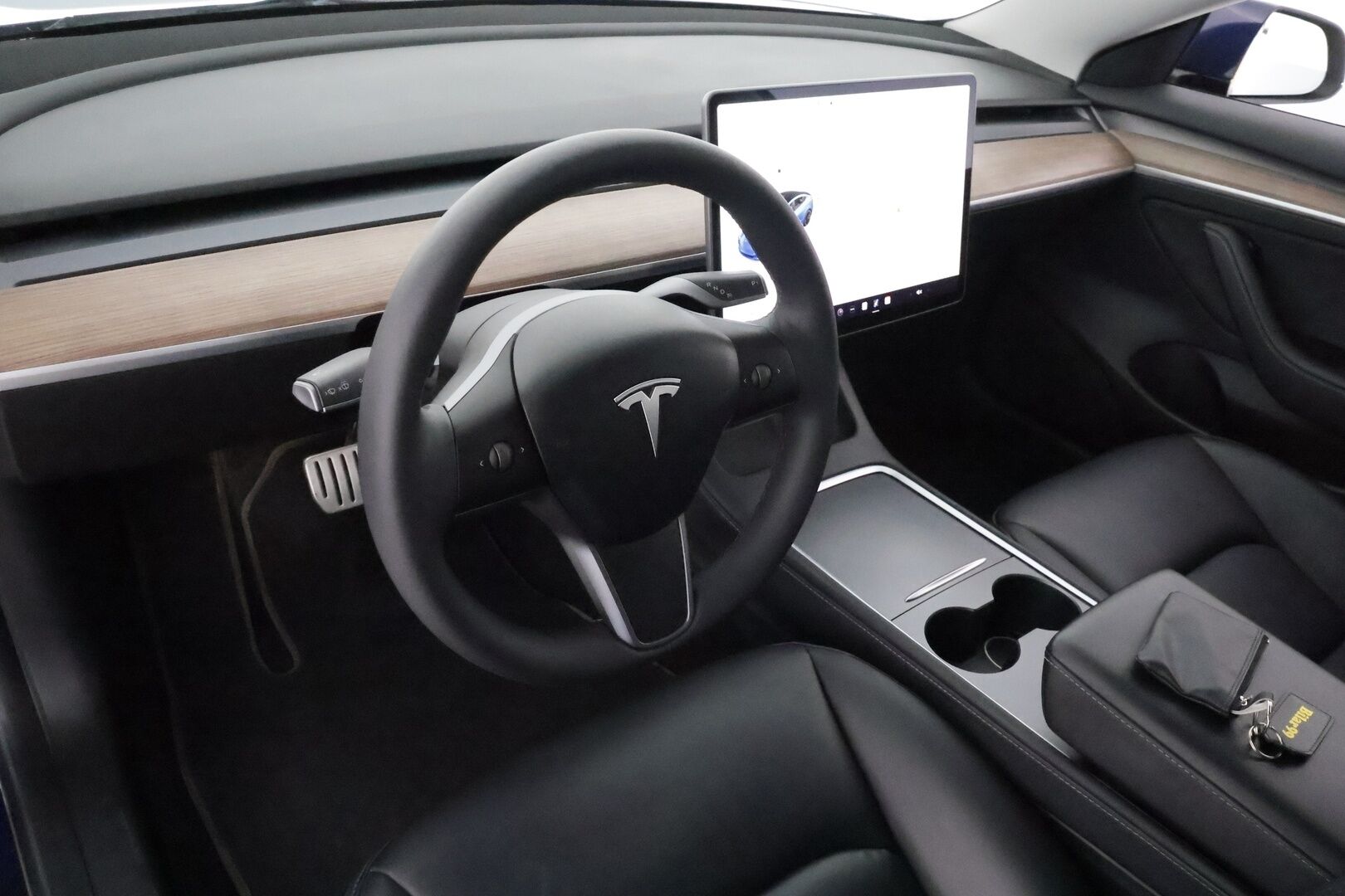 Tesla Model 3 2021 Performance - 3,99 % KORKOTARJOUS TÄHÄN AUTOON - 31.5. ASTI! - Matrix LED / Peruutuskamera / Nahkasisusta / Premium Audio / 2x Renkaat aluvantein!