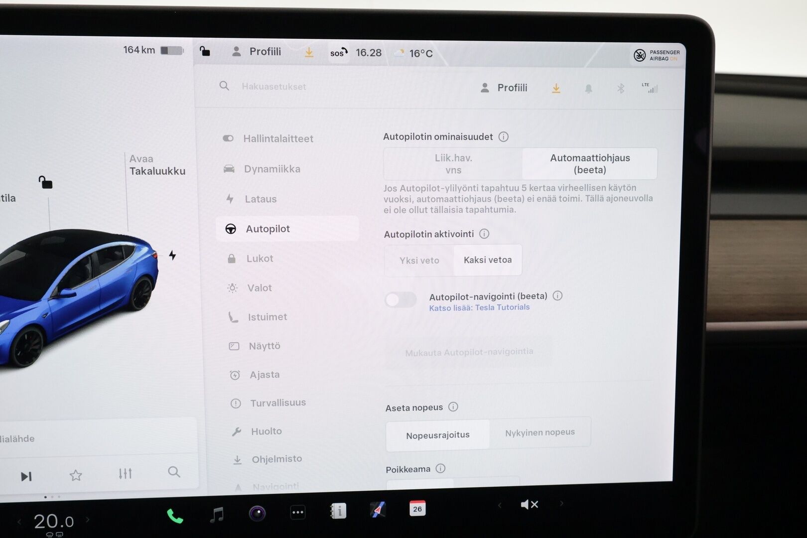 Tesla Model 3 2021 Performance - 3,99 % KORKOTARJOUS TÄHÄN AUTOON - 31.5. ASTI! - Matrix LED / Peruutuskamera / Nahkasisusta / Premium Audio / 2x Renkaat aluvantein!