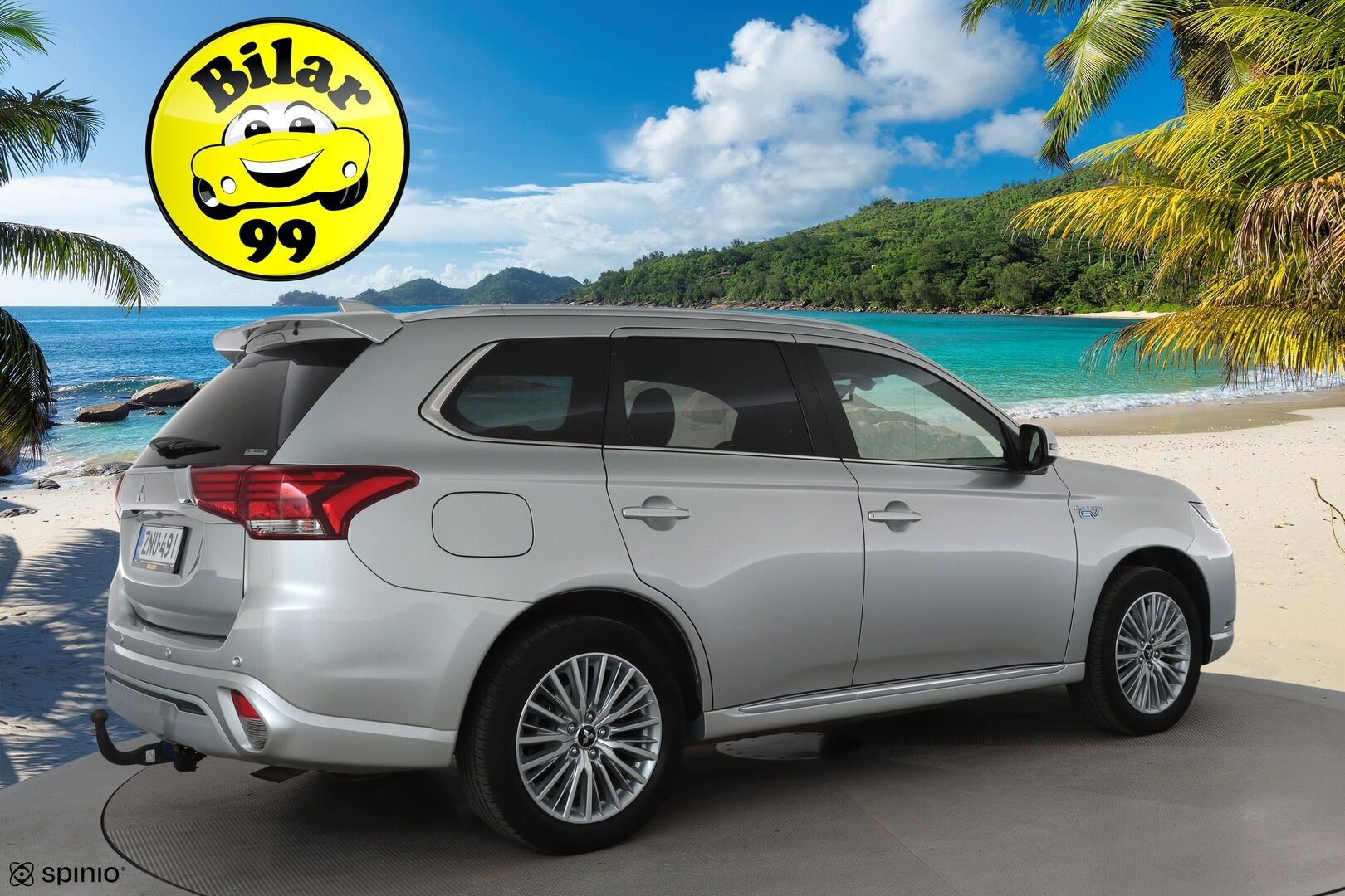 Mitsubishi Outlander PHEV 2019 Instyle 4WD 5P **Vakkari / P.kamera / Timanttinahat / Sähköpenkki / Koukku / LED** - irroitettava koukku / 2x renkaat aluvantein