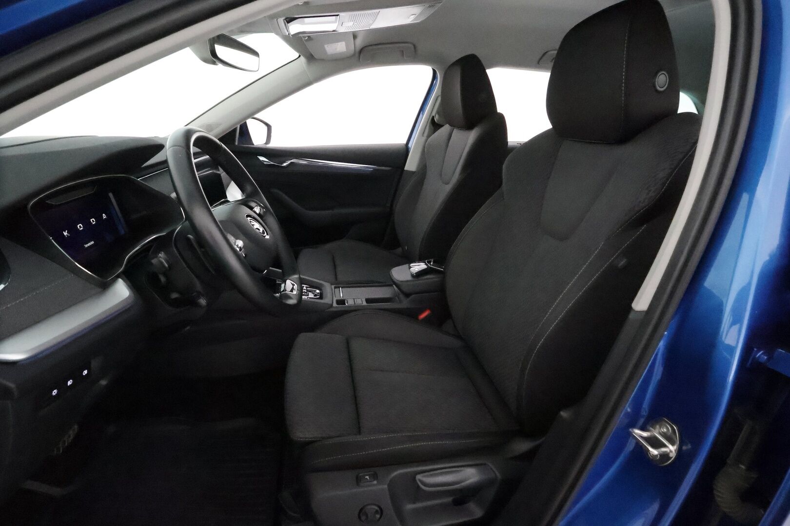 Skoda Octavia 2021 Combi 1,0 TSI Style eTEC DSG Autom. **Webasto / Adapt.Vakkari / Matrix-LED / P.kamera / Sporttipenkit / Navi / Keyless** - 1-om Suomi-auto / Kahdet Renkaat