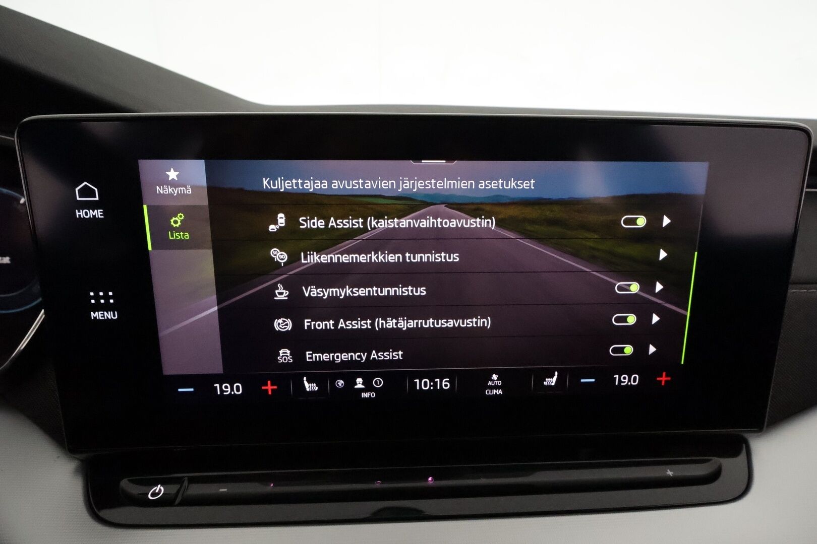 Skoda Octavia 2021 Combi 1,0 TSI Style eTEC DSG Autom. **Webasto / Adapt.Vakkari / Matrix-LED / P.kamera / Sporttipenkit / Navi / Keyless** - 1-om Suomi-auto / Kahdet Renkaat