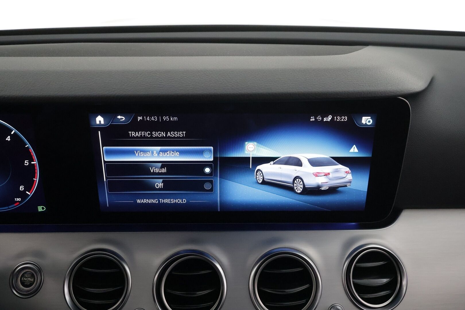 Mercedes-Benz E 2022 220 d 4MATIC A Business Avantgarde * Distronic+ / 360° / Multibeam / Webasto / Koukku / Widescreen / KeylessGo / Navi * - Suomi-auto / Kahdet renkaat aluvanteilla / Merkkihuollettu 