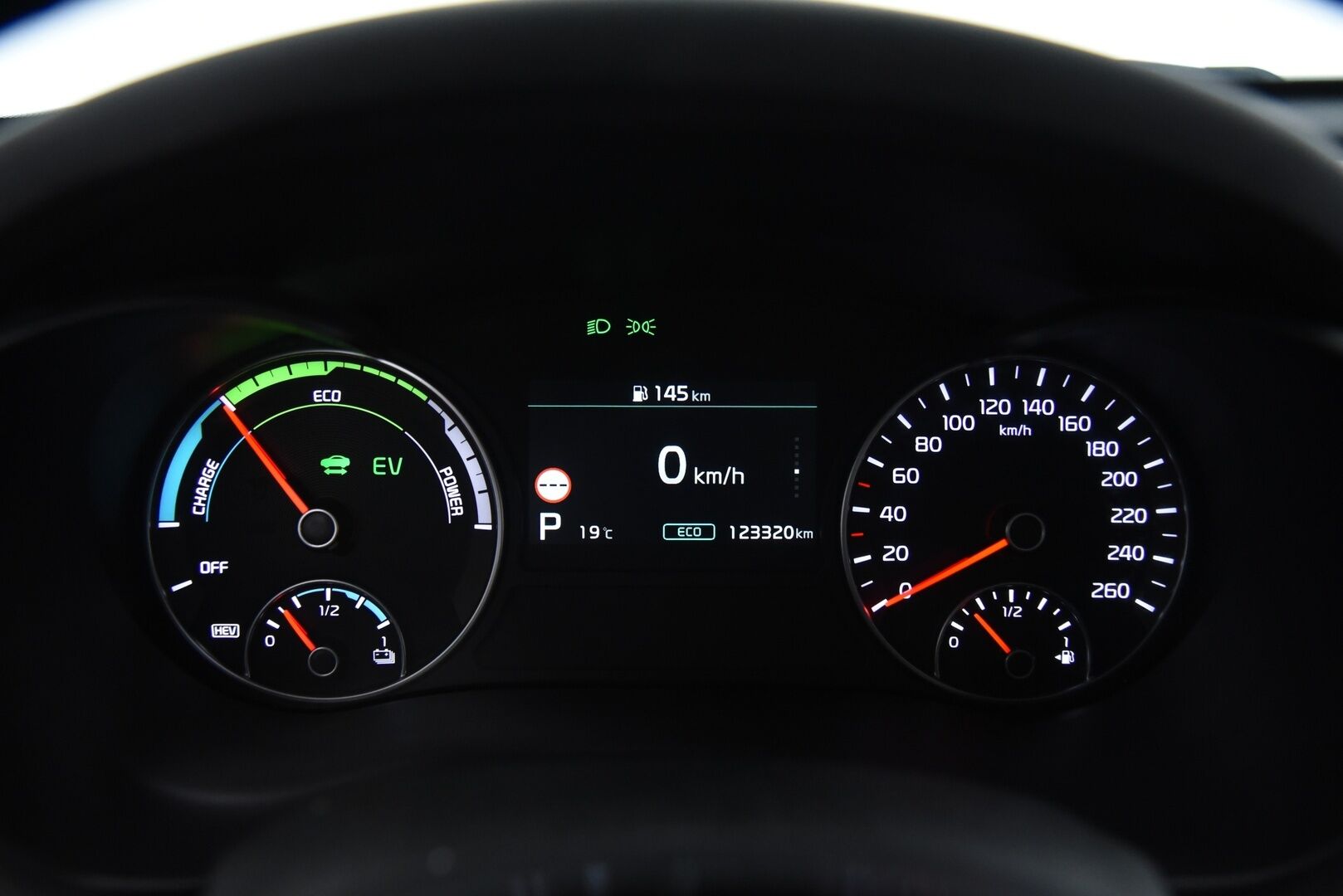 Kia Optima 2020 2,0 GDI PHEV Business Luxury SW A/T / Adapt. vak. / BLIS / Panorama / Muistipenkki / Keyless / Muistipenkki - Merkkihuollettu! / 360° / Harman/Kardon / Ilmastoidut nahkapenkit
