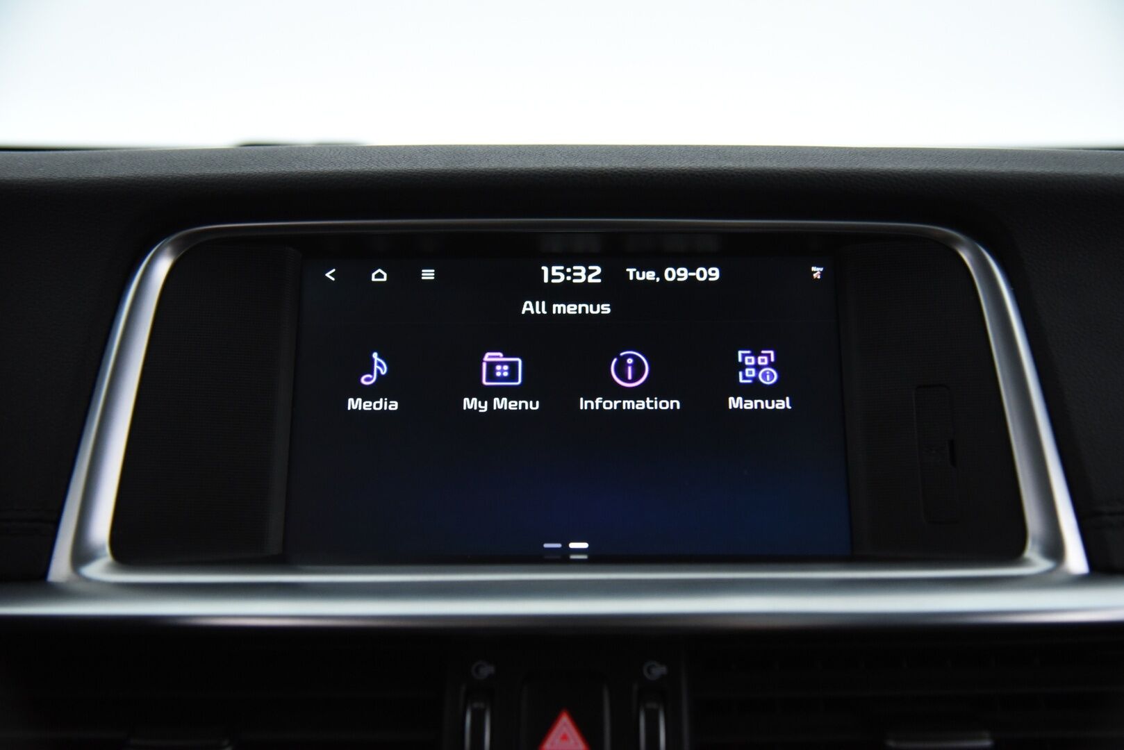 Kia Optima 2020 2,0 GDI PHEV Business Luxury SW A/T / Adapt. vak. / BLIS / Panorama / Muistipenkki / Keyless / Muistipenkki - Merkkihuollettu! / 360° / Harman/Kardon / Ilmastoidut nahkapenkit