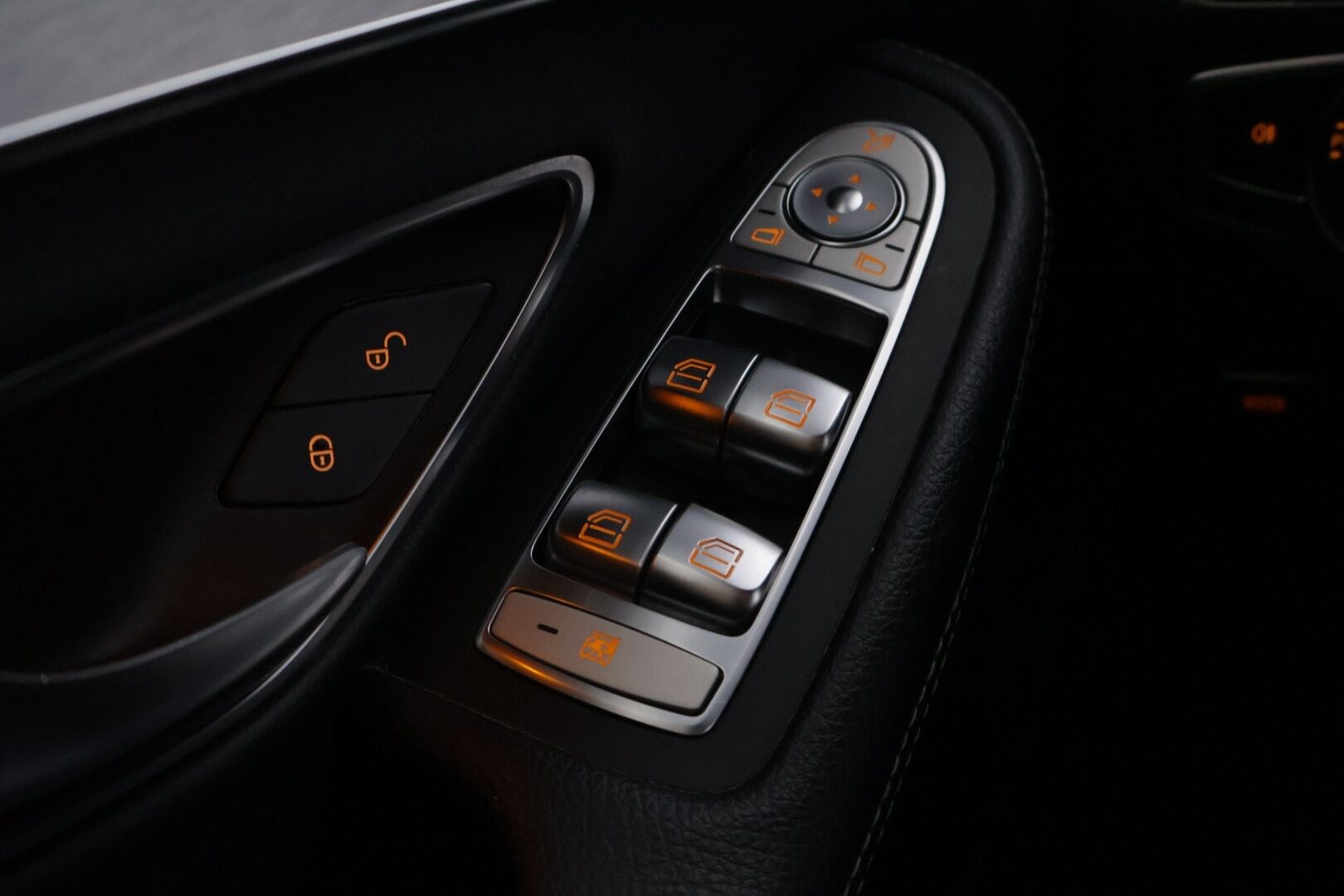 Mercedes-Benz C 2018 350 e T A Premium Business AMG YritysOutlet - Myydään vain yrityksille - Soh 63,1 