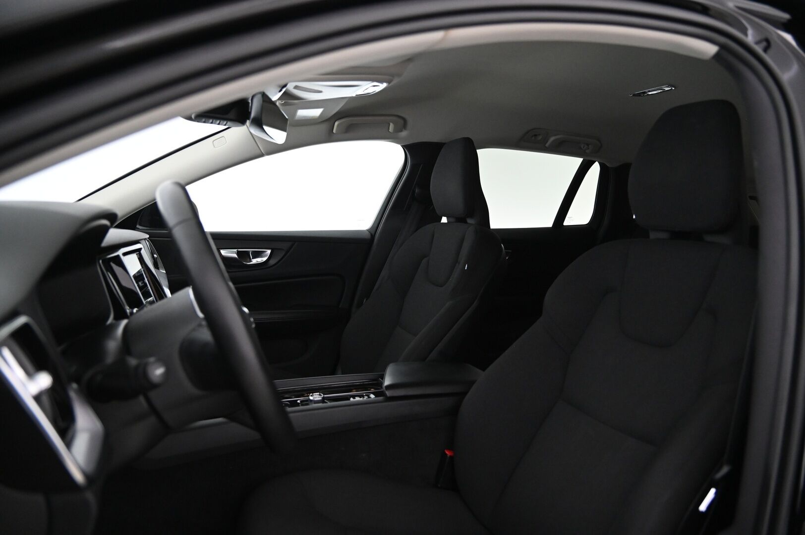 Volvo V60 2022 B3 MHEV Business Edition aut *Webasto / Acc&Pilot Assist / Full-Led / P.Kamera / Keyless / Navi* - *Merkkihuollettu 1-Omisteinen Suomi-auto!/ 2xrenkaat aluvanteilla*