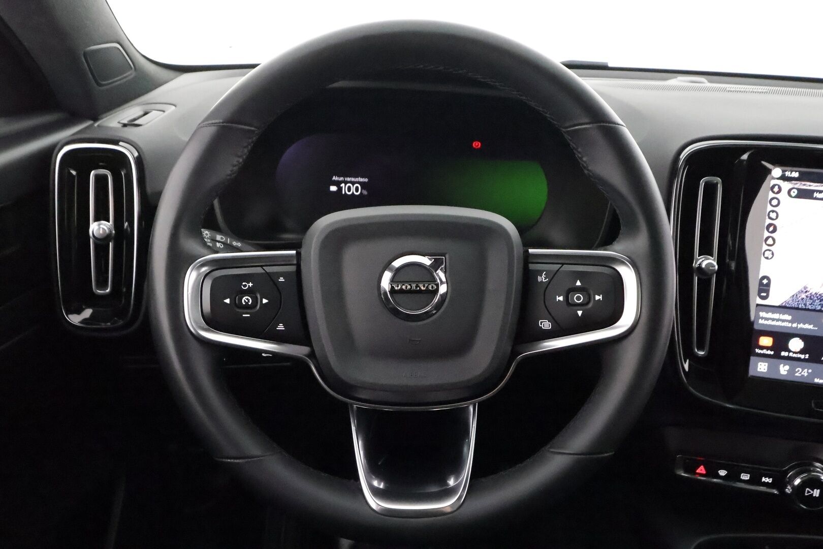 Volvo C40 2022 Recharge Twin Business Launch Edition aut - | ACC | ILP | Koukku | Lasikatto | Pixel-LED | H/K | Muistipenkki | 360-Kamera | Ratinlämmitys | Suomi-auto | Kahdet Renkaat |