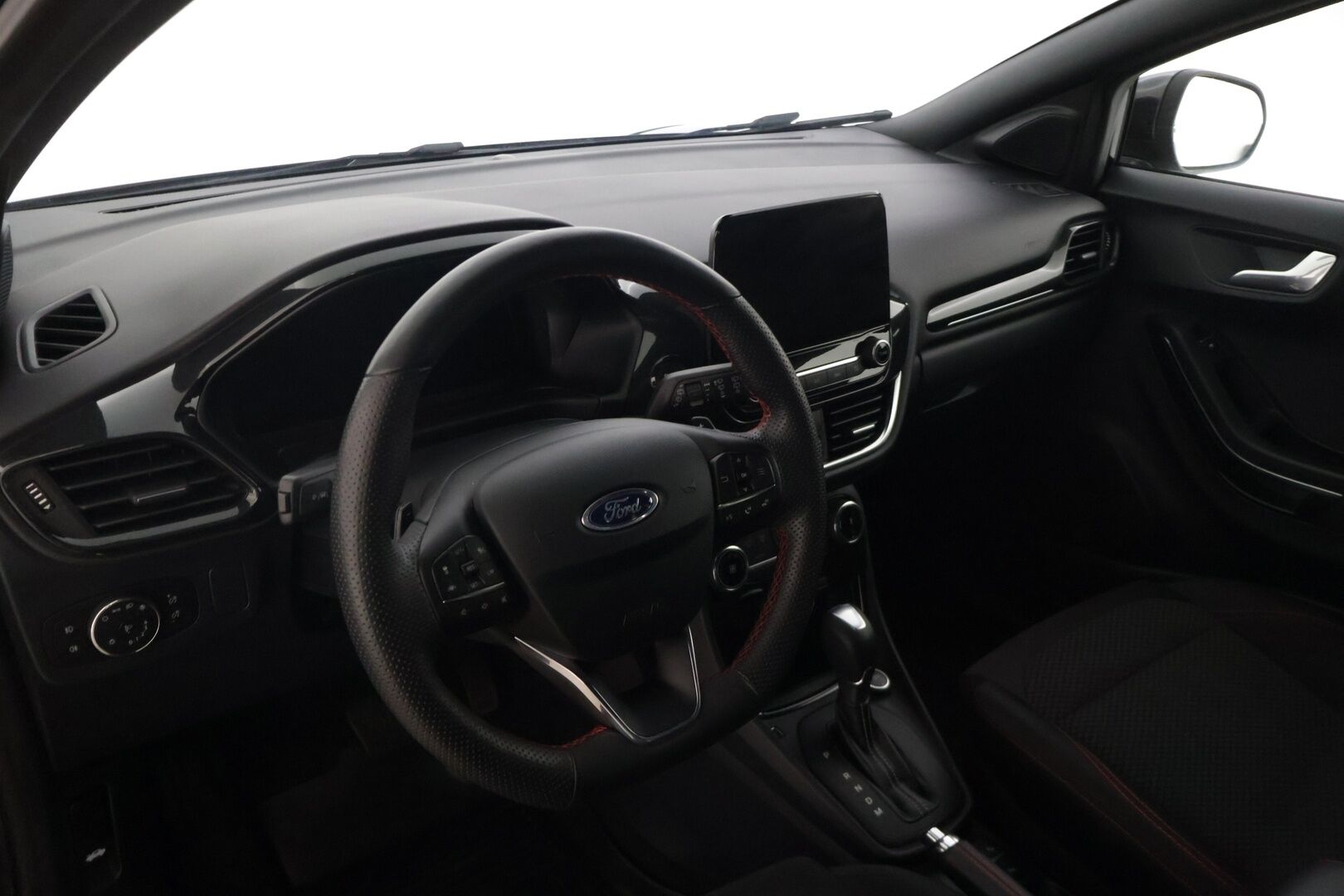 Ford Puma 2022 1.0 EcoBoost Hybrid (mHEV) 125hv A7 DCT ST-Line 5-ovinen - |ACC | Navi | Kamera | Tutkat | Läm. ohjauspyörä ja lasi | LED | 2x renkaat ja vanteet|