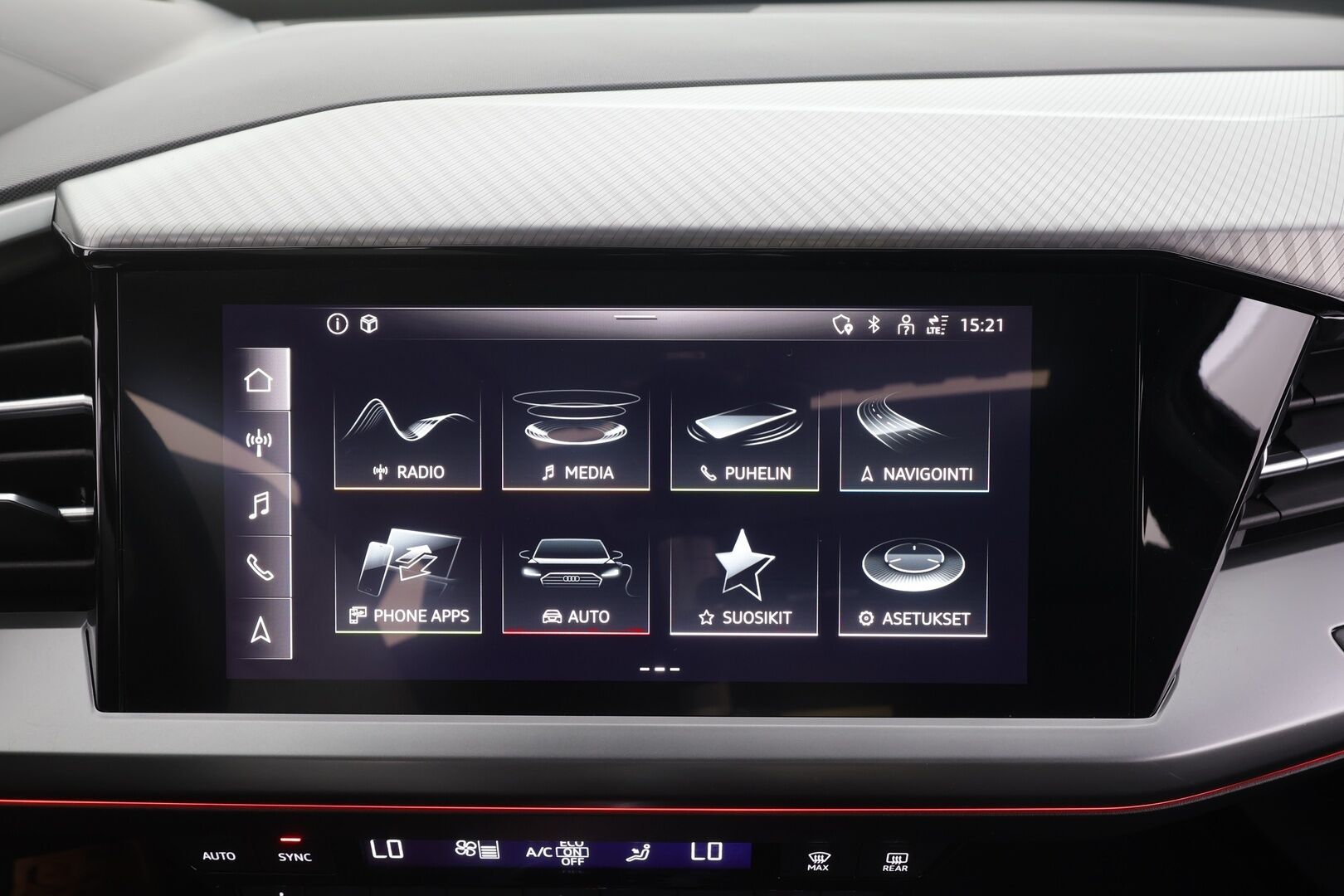Audi Q4 e-tron 2022 S line 50 e-tron quattro S-Line - | ACC | Koukku | HUD | LED | Sonos | Muistipenkki | P.Kamera | keyless | Urheiluistuimet | Suomi-auto | Kahdet Renkaat |