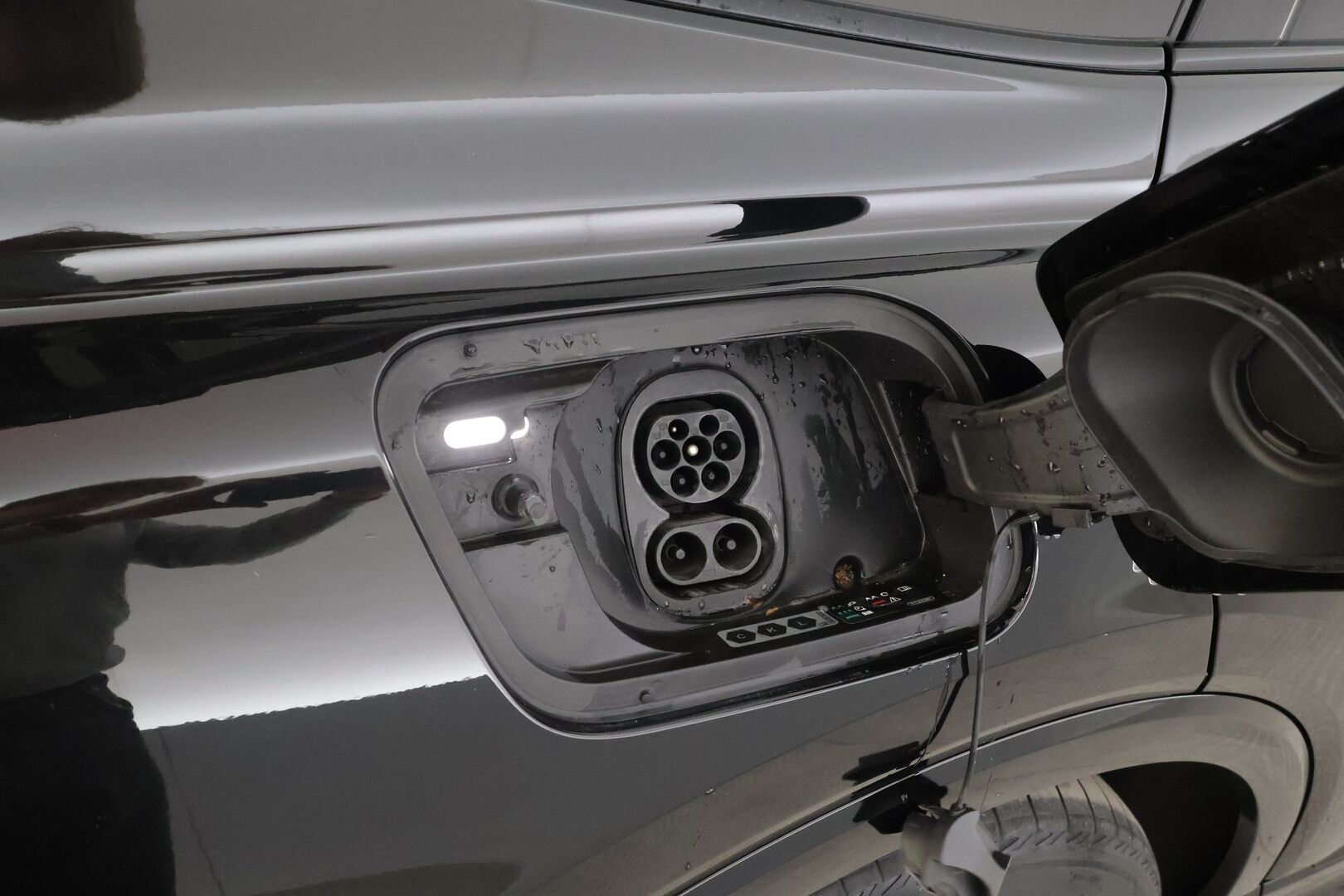 Audi Q4 e-tron 2022 S line 50 e-tron quattro S-Line - | ACC | Koukku | HUD | LED | Sonos | Muistipenkki | P.Kamera | keyless | Urheiluistuimet | Suomi-auto | Kahdet Renkaat |
