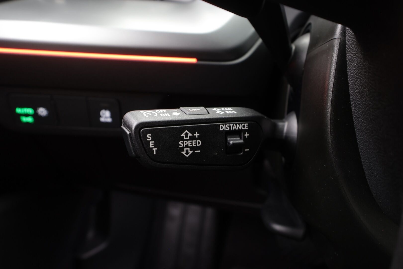 Audi Q4 e-tron 2022 S line 50 e-tron quattro S-Line - | ACC | Koukku | HUD | LED | Sonos | Muistipenkki | P.Kamera | keyless | Urheiluistuimet | Suomi-auto | Kahdet Renkaat |