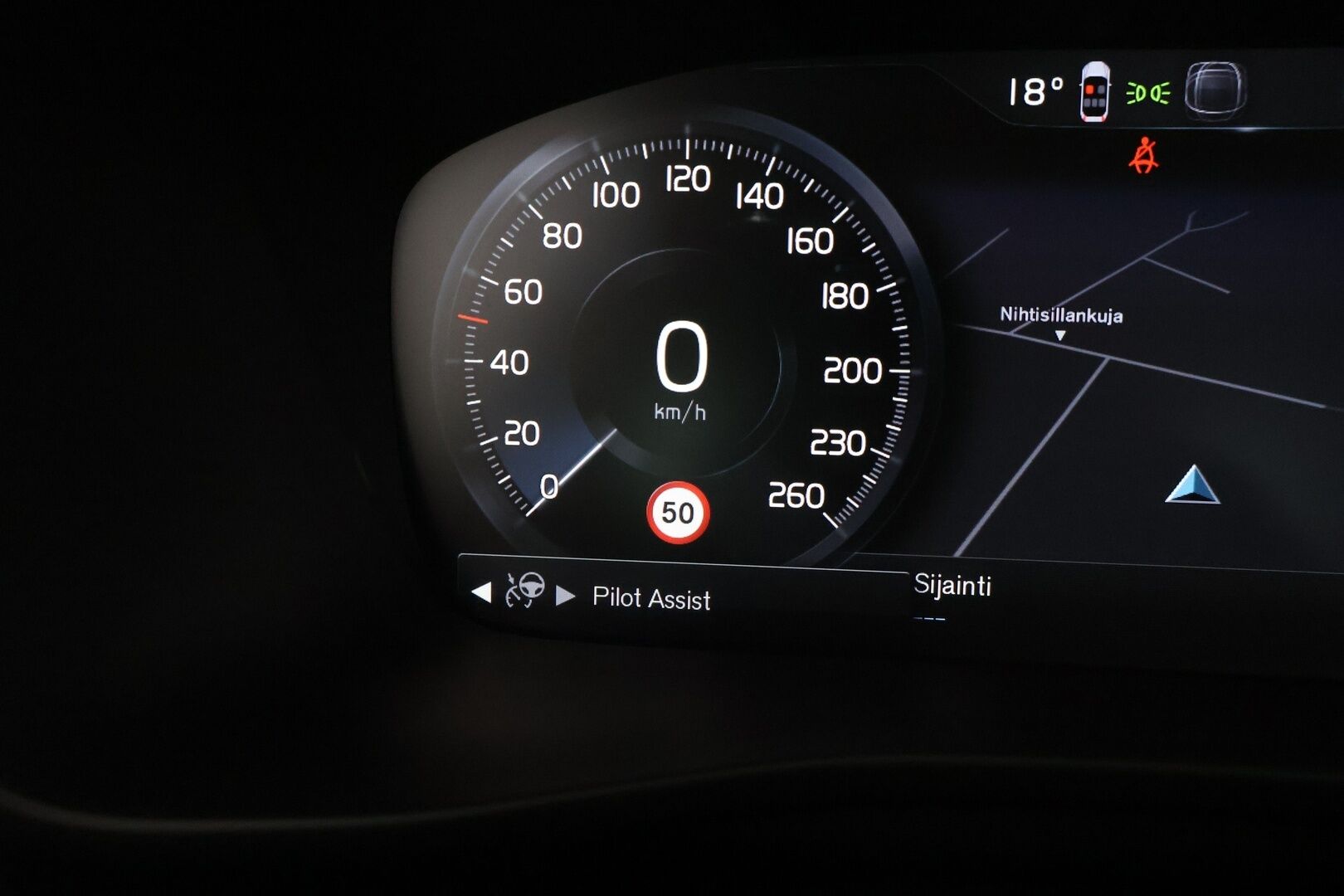 Volvo XC40 2022 B4 MHEV Business Edition DCT aut * Acc / P.ainetoiminen lisälämm. ajastimella /Pilot Assist / Suomiauto / Merkkihuollot - *P-kamera / Tutkat eteen ja taakse / AppleCarPlay, AndroidAuto / Kahdet renkaat aluvanteilla