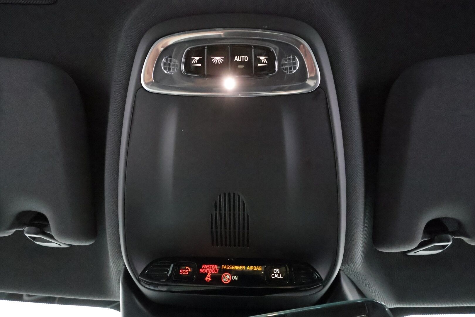 Volvo V60 2022 T6 AWD Long Range R-Design Edition aut * Koukku / ACC / Full-LED / 360 / Sportnahat Muistilla /  Lisälämmitin / Keyless * - 1-om Suomi-auto / 2x Latauskaapelit / Merkkihuollot