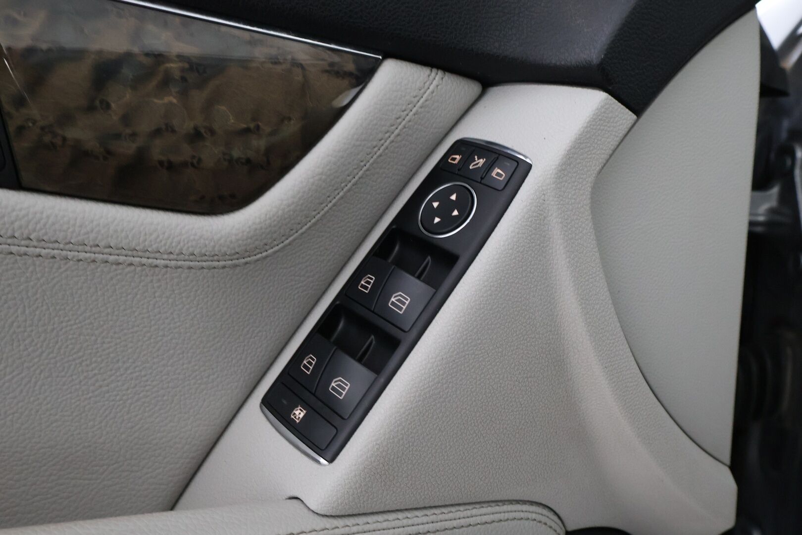 Mercedes-Benz C 2009 350 CDI 4Matic Sedan aut - Nahkasisusta / Sähköpenkit / Xenon / Vakkari / 2x Renkaat aluvantein / Juuri tullut Tampereelle! - HULLU BLACKWEEK KORKOTARJOUS 2,49%