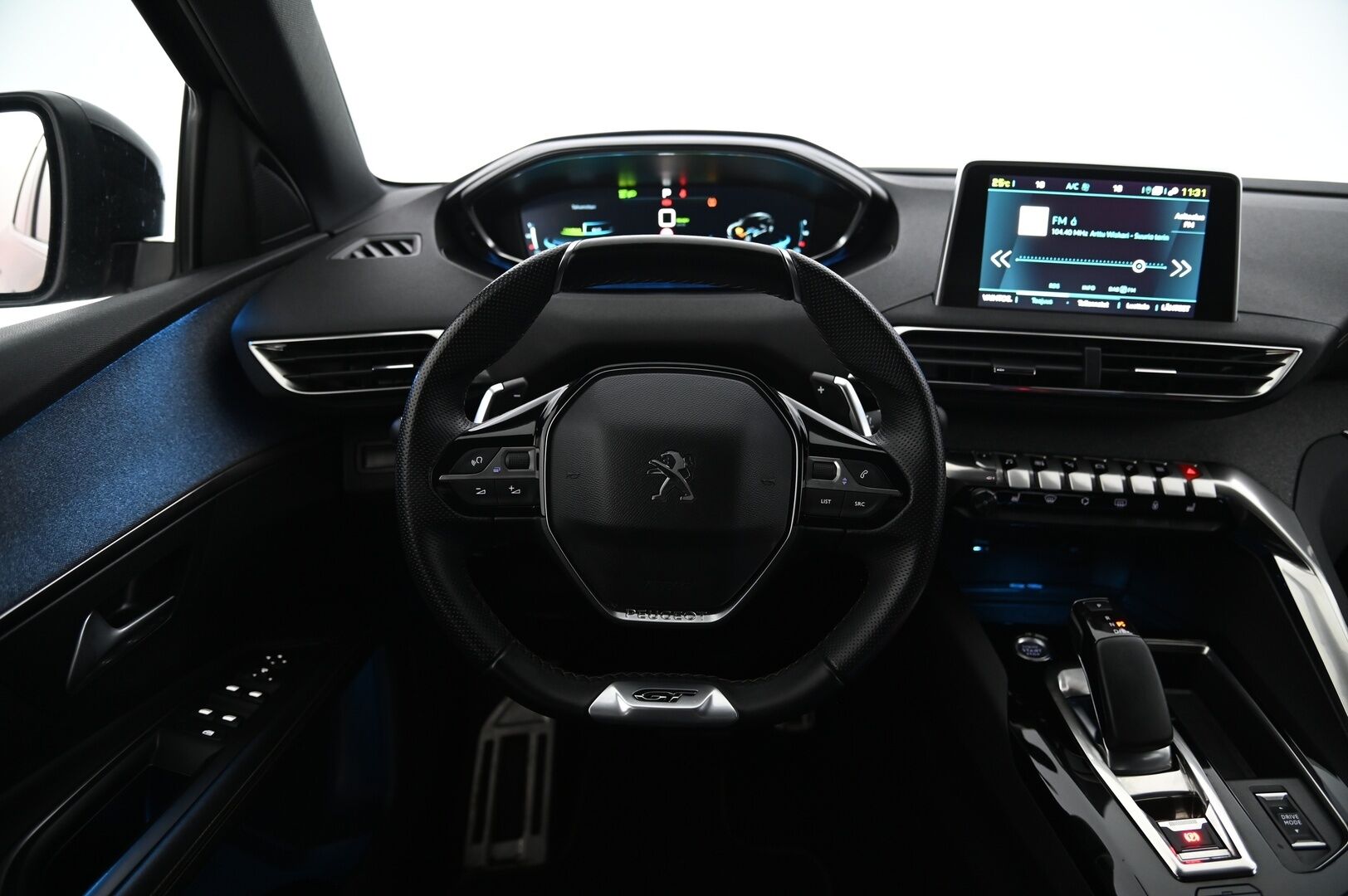 Peugeot 3008 2020 GT Hybrid4 300 EAT8-aut *Webasto / P.Kamera / ACC / LED / Navi*