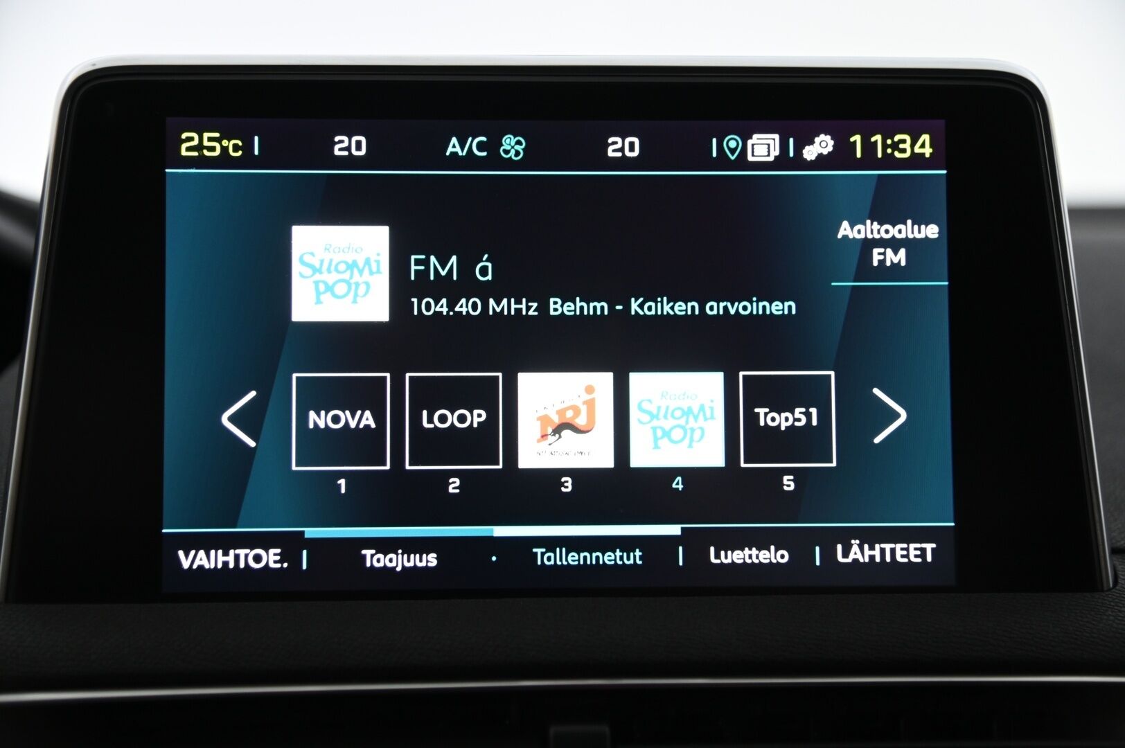 Peugeot 3008 2020 GT Hybrid4 300 EAT8-aut *Webasto / P.Kamera / ACC / LED / Navi*