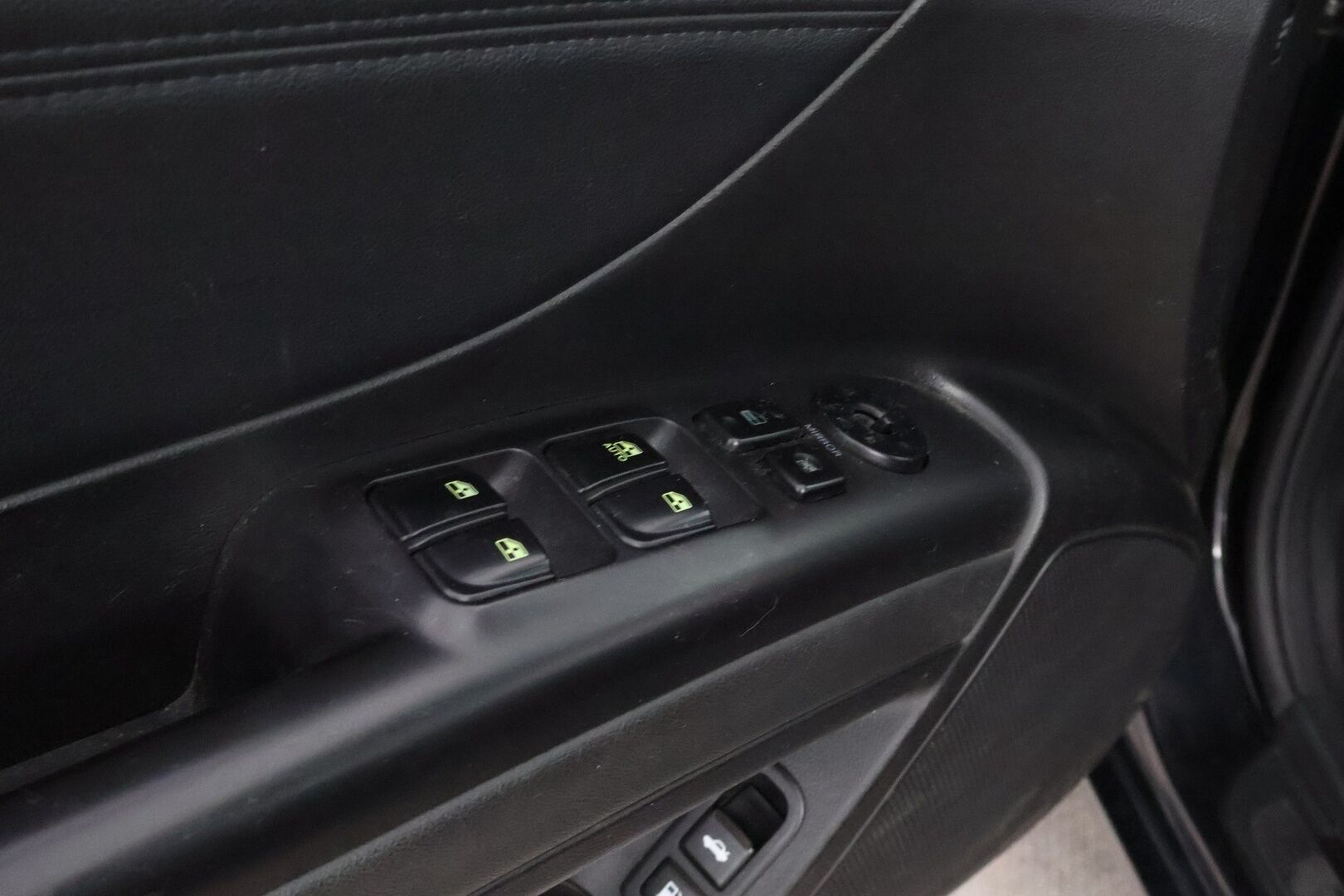 Hyundai Sonata 2008 2,0 CRDi GLS LE Aut. - YritysOutlet - Myydään vain yrityksille - – Tämä auto myydään YritysOutlet -valikoimasta vain yritykselle