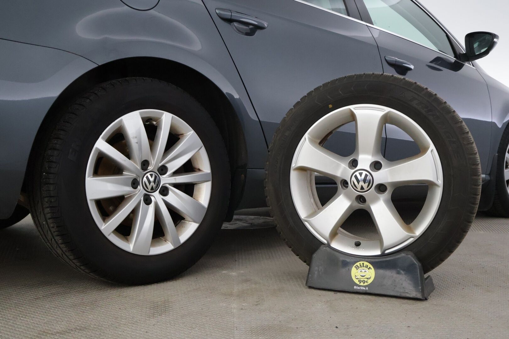 Volkswagen Passat 2011 Sedan Comfortline 1,8 TSI 118 kW (160 hv) * / Myydään huutokaupat.comissa! / Vakkari / Webasto / Koukku / Kahdet renkaat / * - Myydään huutokaupat comissa!