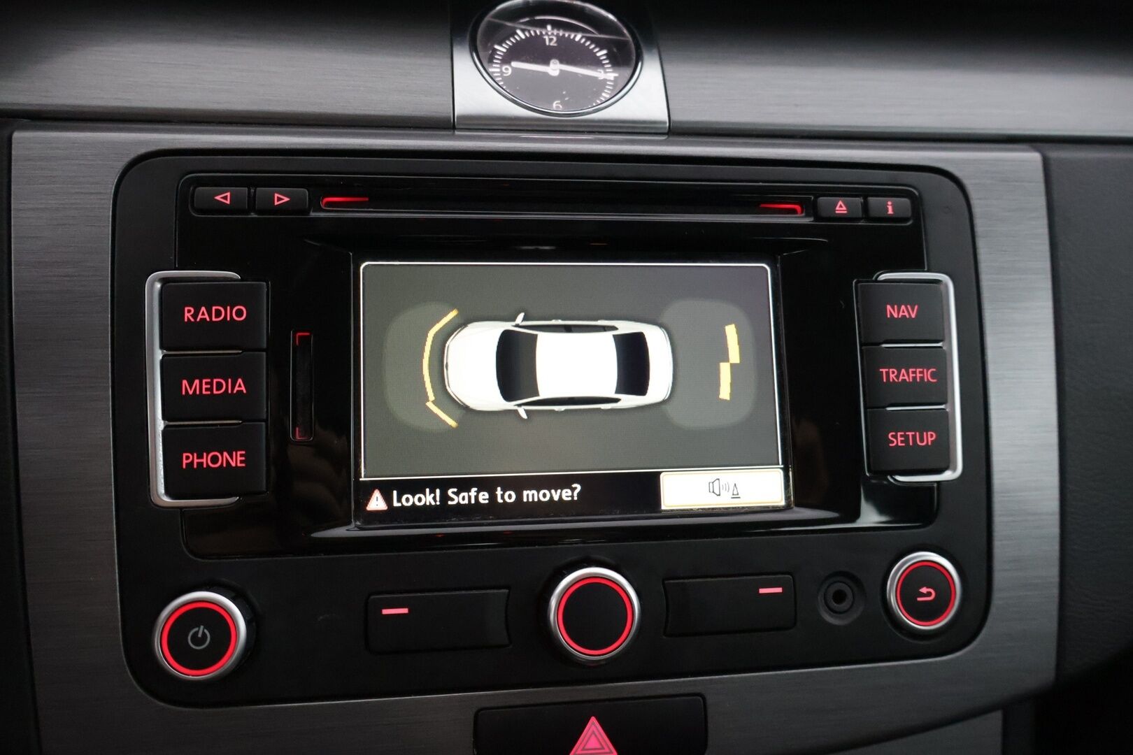 Volkswagen Passat 2011 Sedan Comfortline 1,8 TSI 118 kW (160 hv) * / Myydään huutokaupat.comissa! / Vakkari / Webasto / Koukku / Kahdet renkaat / * - Myydään huutokaupat comissa!
