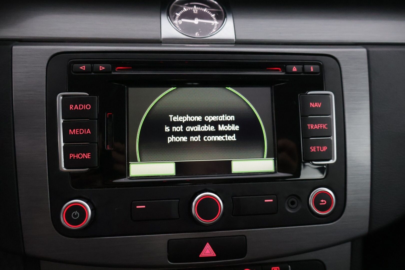 Volkswagen Passat 2011 Sedan Comfortline 1,8 TSI 118 kW (160 hv) * / Myydään huutokaupat.comissa! / Vakkari / Webasto / Koukku / Kahdet renkaat / * - Myydään huutokaupat comissa!