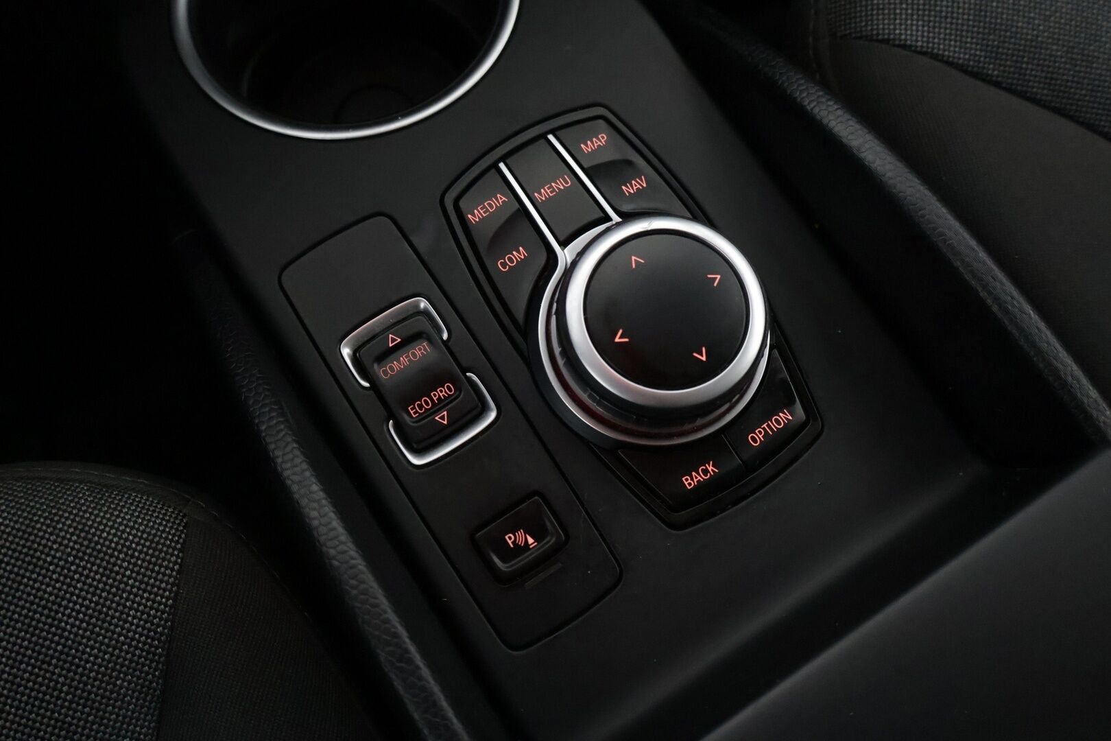 BMW i3 2019 120Ah *ILP / Vakkari / BC alusta / LED / P-kamera / Navi* - *2x renkaat 19" vanteilla / Saatavilla Bilar-Turva / Näyttävä!* - HULLU BLACKWEEK KORKOTARJOUS 2,49%