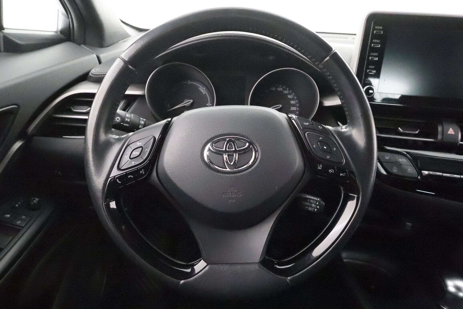 Toyota C-HR 2022 1,8 Hybrid Active * ACC / LED / P.Kamera / Kaistavahti / Navi / Keyless * - Suomi-auto / Kahdet renkaat - HULLUT AVAJAISHULINAT KORKOTARJOUS 3,29 %