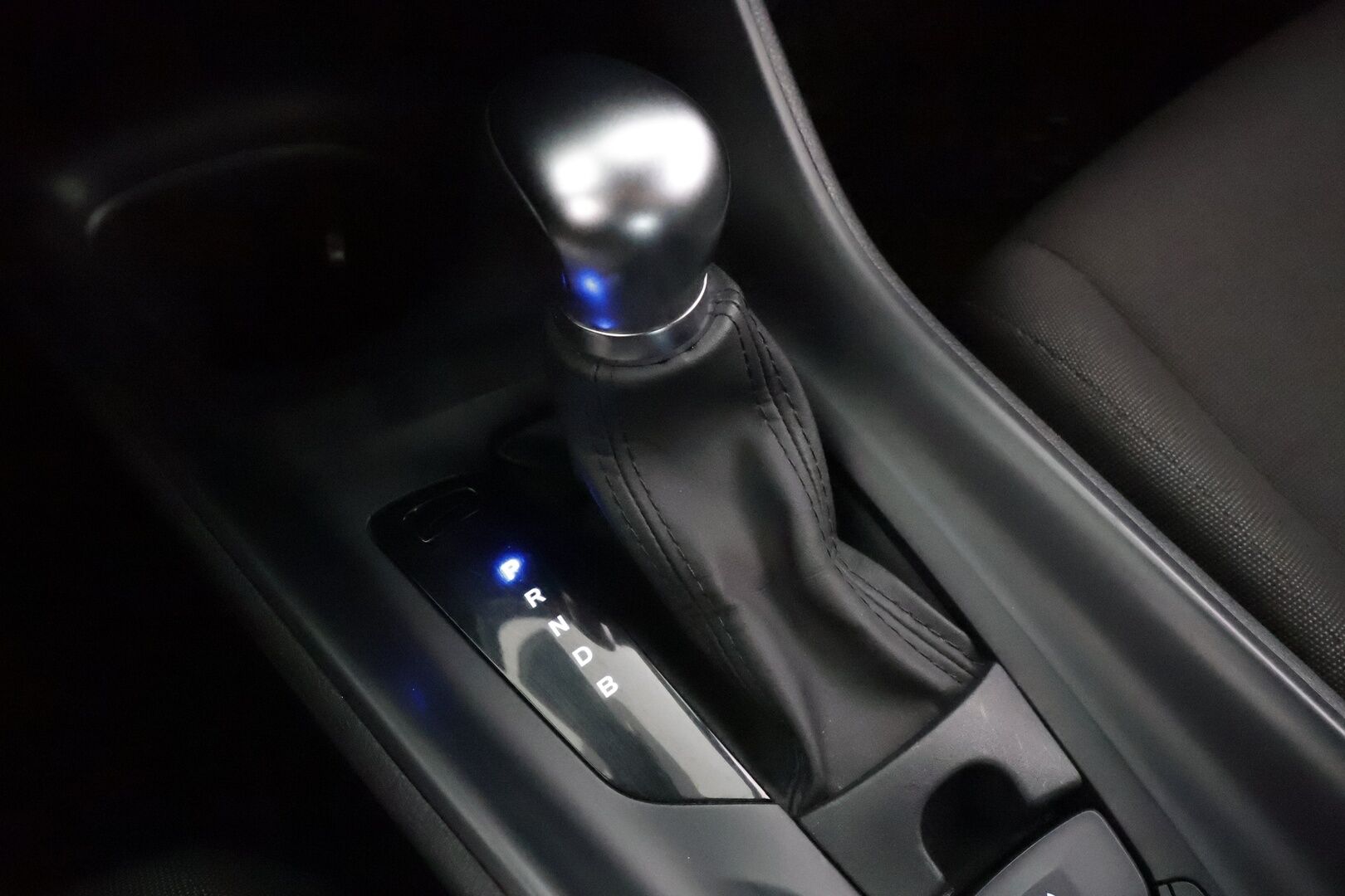 Toyota C-HR 2022 1,8 Hybrid Active - ACC | LED | P.Kamera | Kaistavahti | Navi | Keyless 
