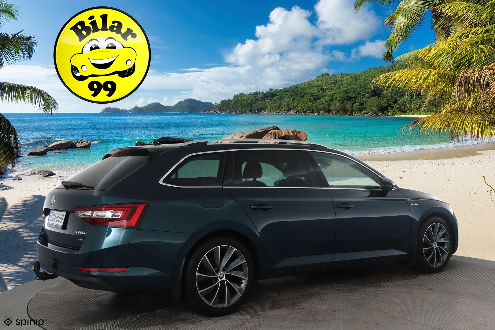 Skoda Superb 2017 Combi 2,0 TDI 190 4x4 L&K DSG *ACC / P.kamera / KeylessGo / Canton / Koukku / Webasto / Muistipenkki* - Kahdet renkaat aluvanteilla