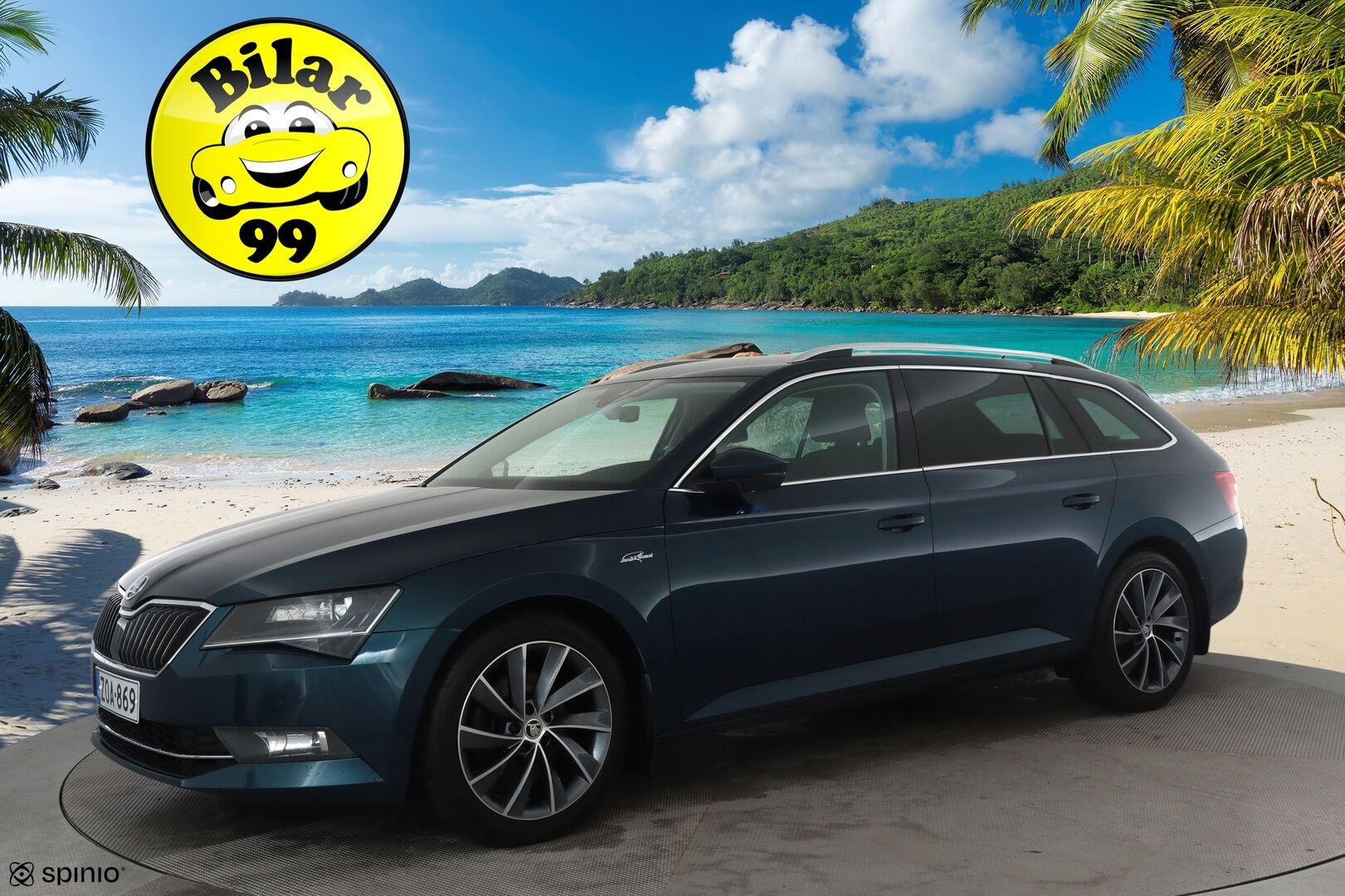 Skoda Superb 2017 Combi 2,0 TDI 190 4x4 L&K DSG *ACC / P.kamera / KeylessGo / Canton / Koukku / Webasto / Muistipenkki* - Kahdet renkaat aluvanteilla