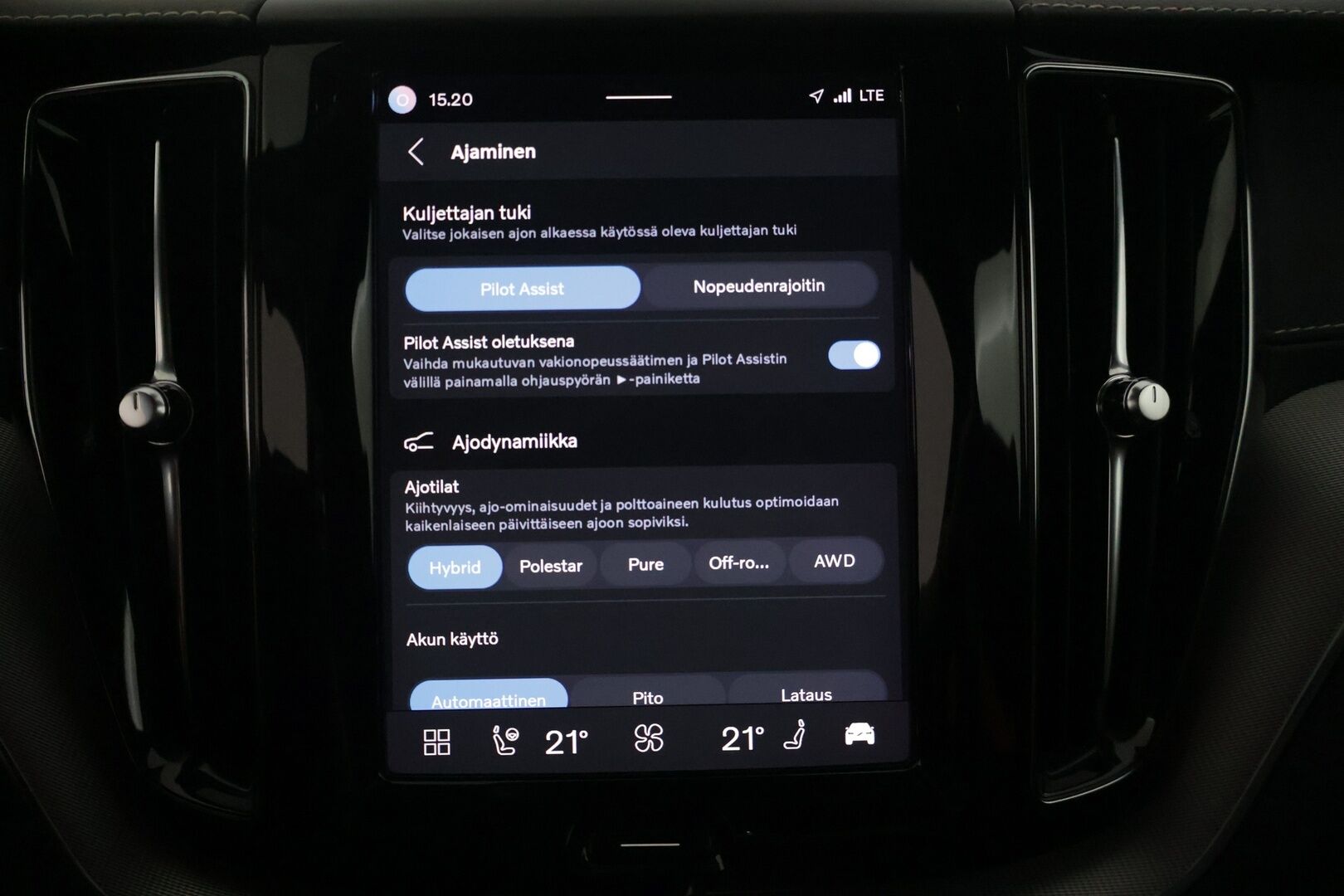 Volvo XC60 2022 T8 AWD Long Range Polestar Engineered Edition aut - | Harman&Kardon | Panoraama | 360-Kamera | Pilot Assist | ACC | Muistipenkki | Nahkasisusta | Vetokoukku | Apple&Android | Navi | 