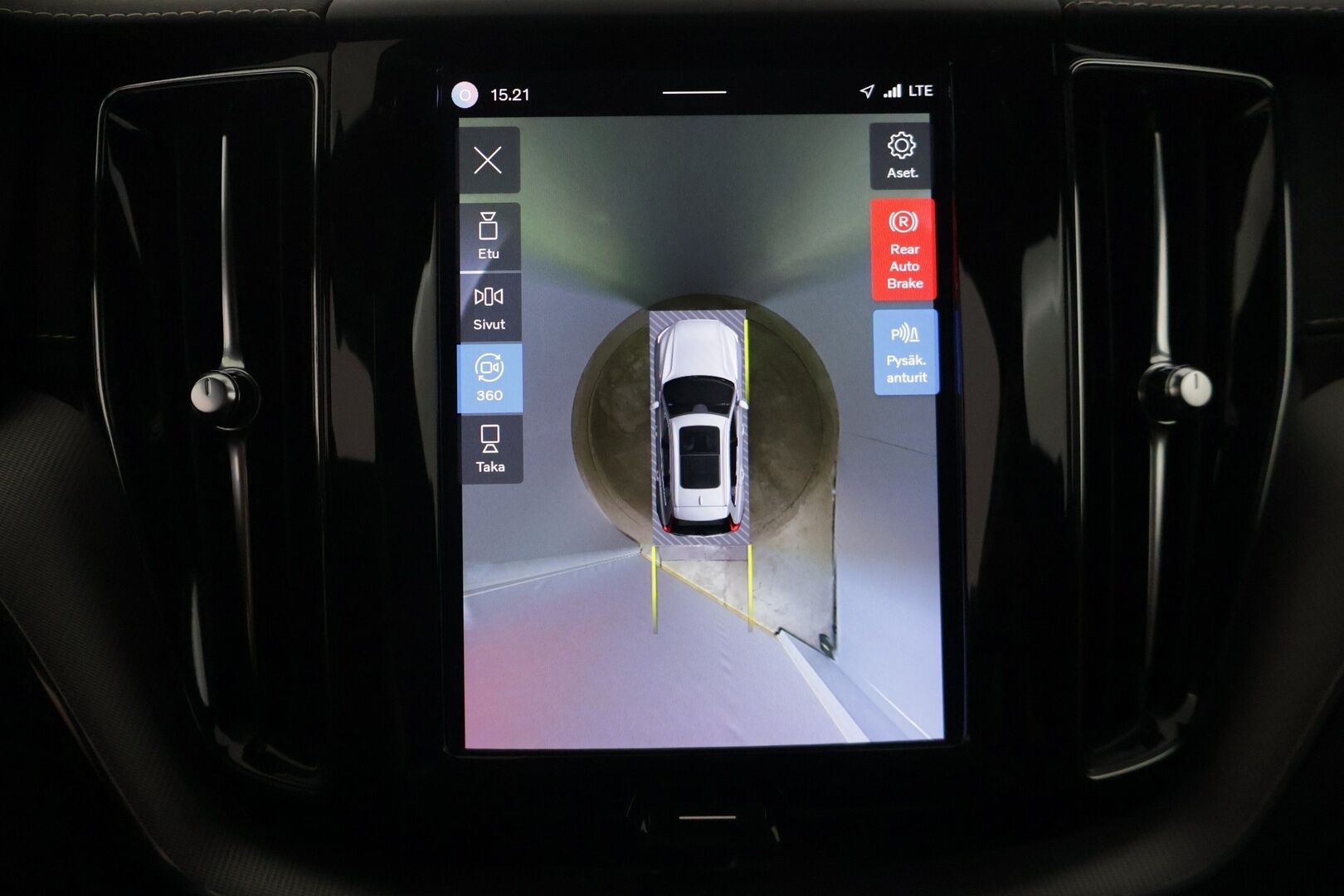 Volvo XC60 2022 T8 AWD Long Range Polestar Engineered Edition aut - | Harman&Kardon | Panoraama | 360-Kamera | Pilot Assist | ACC | Muistipenkki | Nahkasisusta | Vetokoukku | Apple&Android | Navi | 