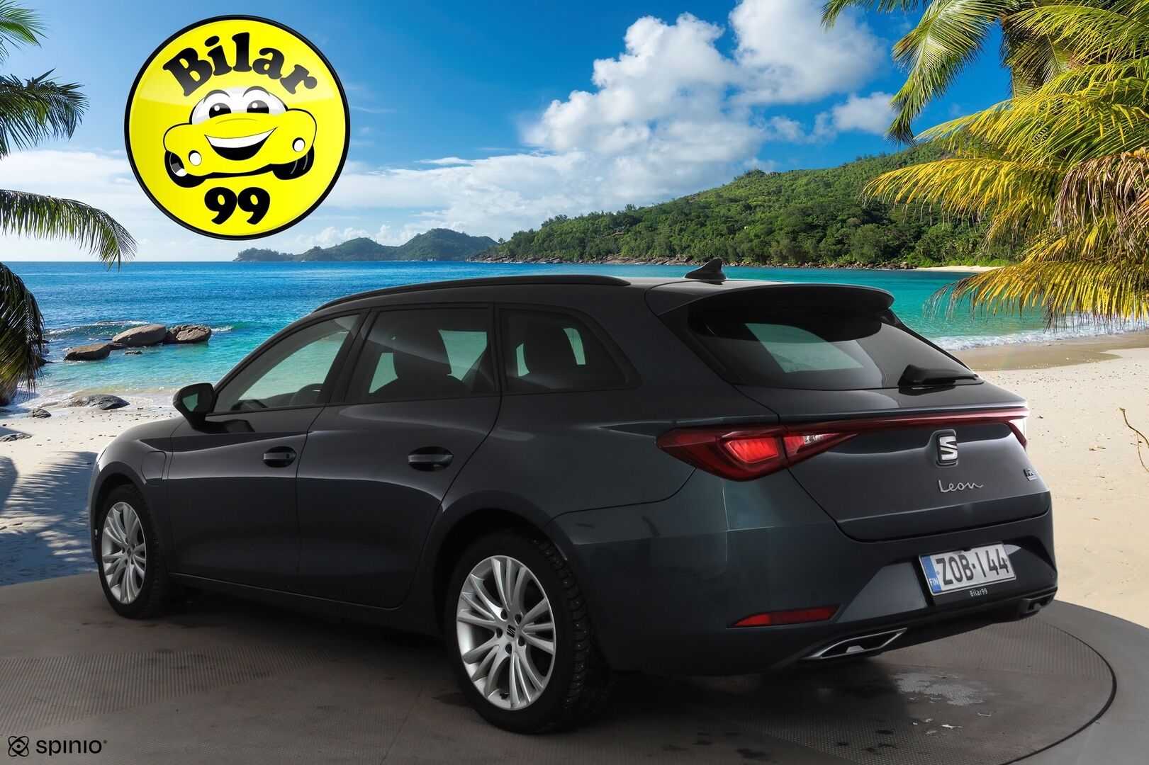 Seat Leon Sportstourer 2021 1,4 PHEV 204 eHybrid FR DSG * ACC / LED / P.Kamera / Navi / Kaistavahti / Digimittaristo / Koukku * - 2x Latauskaapelit / Kahdet renkaat